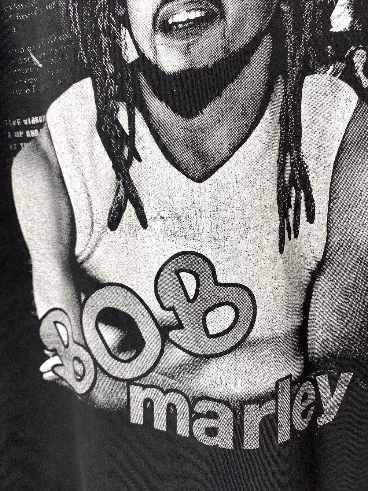 Bob Marley Rare! Vintage 1990’s Bob Marley Big Print Faded T Shirt Size US M / EU 48-50 / 2 - 9 Thumbnail
