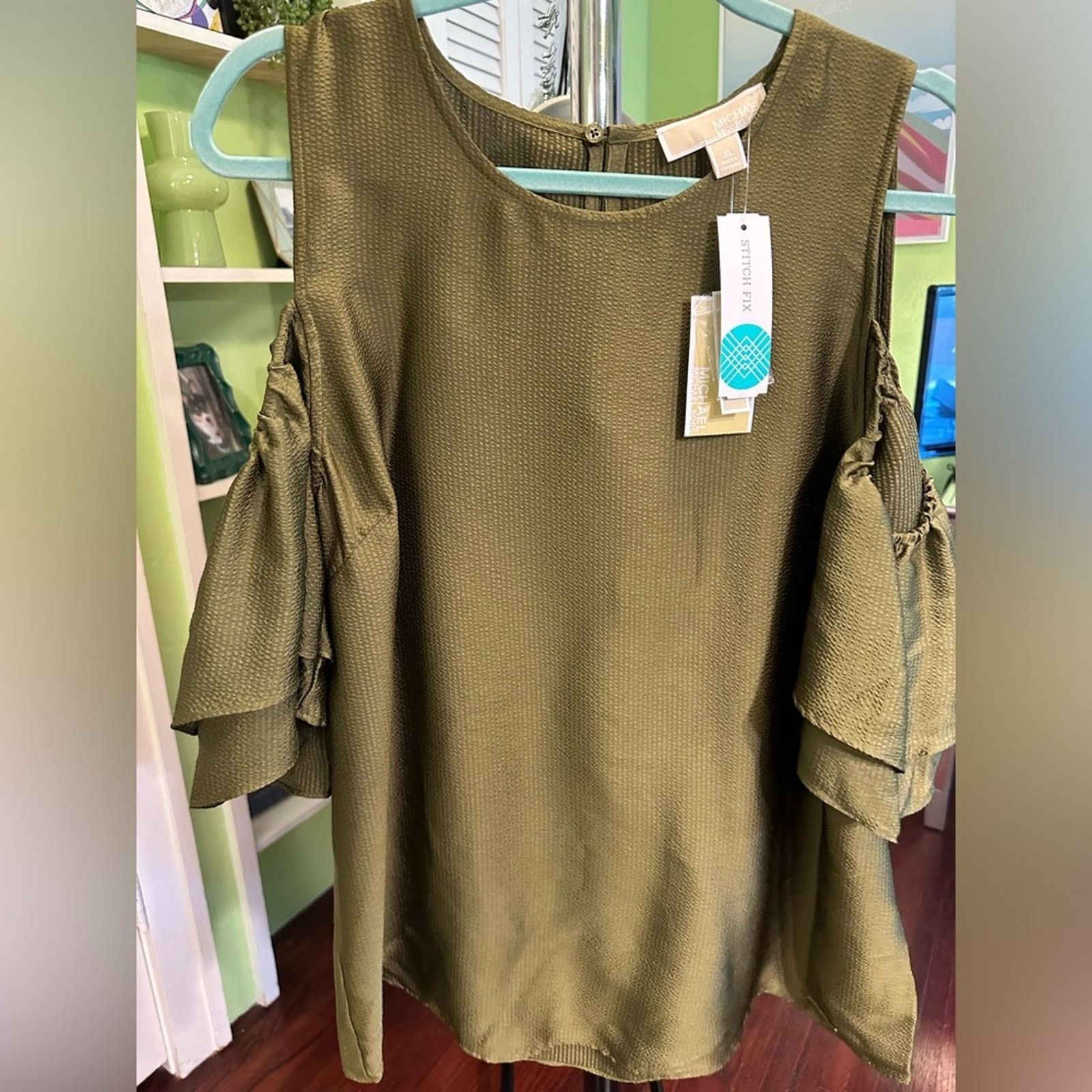 Michael Kors Michael Kors Olive Green Cold Shoulder Top - Size XL Size XL / US 12-14 / IT 48-50 - 2 Thumbnail