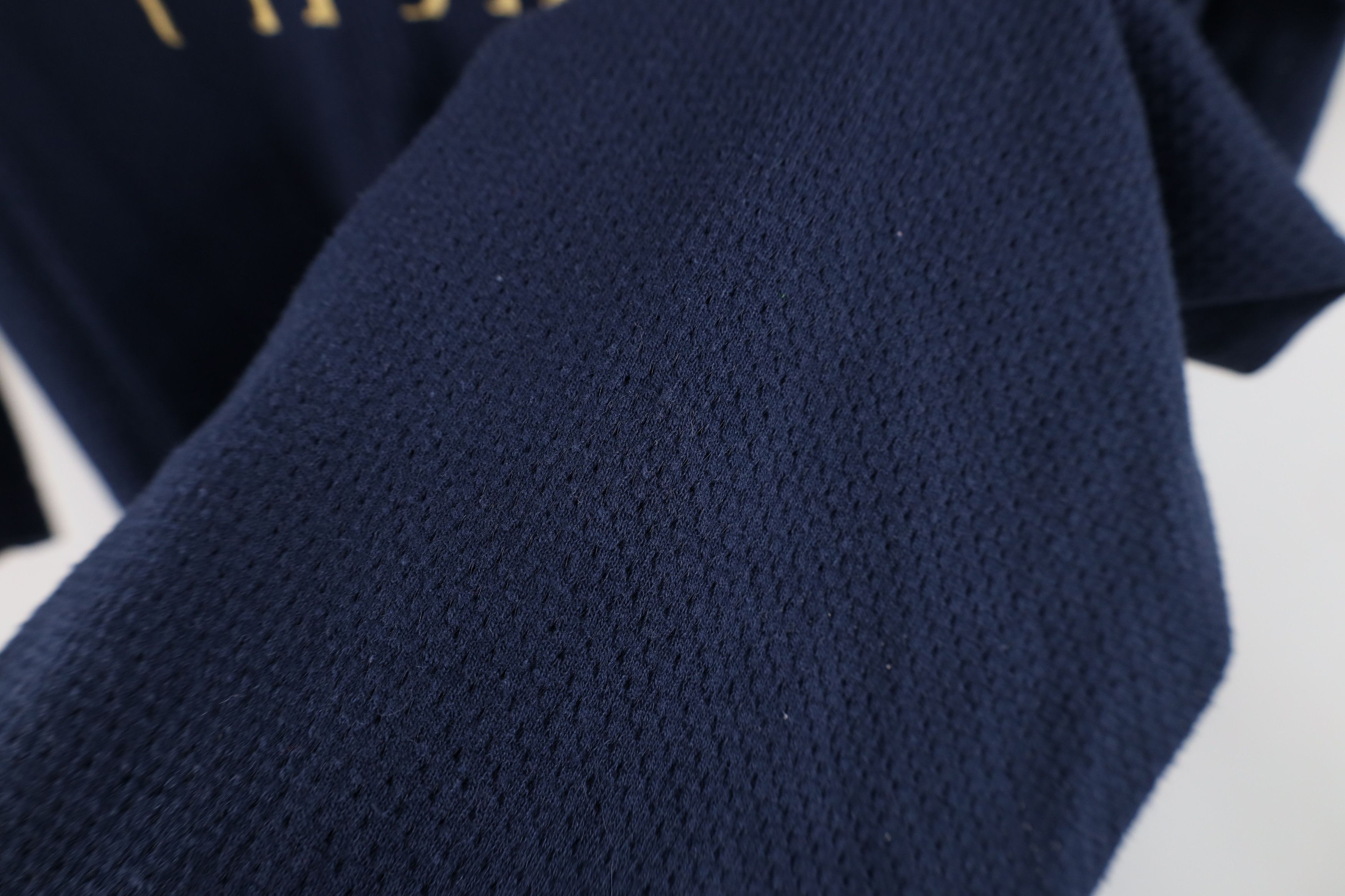 Vintage Vintage 90s University of Michigan Mesh T-Shirt Blue Size US L / EU 52-54 / 3 - 5 Thumbnail