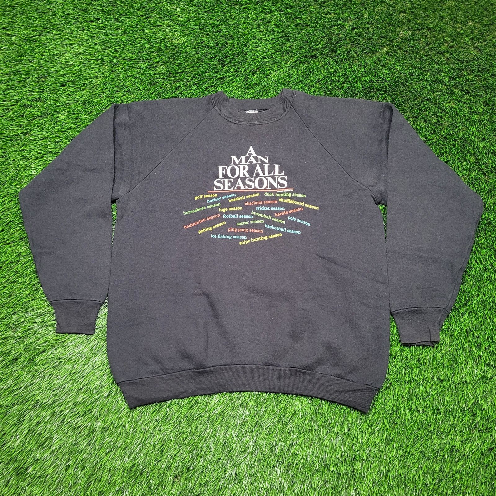 Fruit Of The Loom VTG 90s "A Man For All Seasons" Funny Sweatshirt XL Dad Joke Size US XL / EU 56 / 4 - 1 Thumbnail