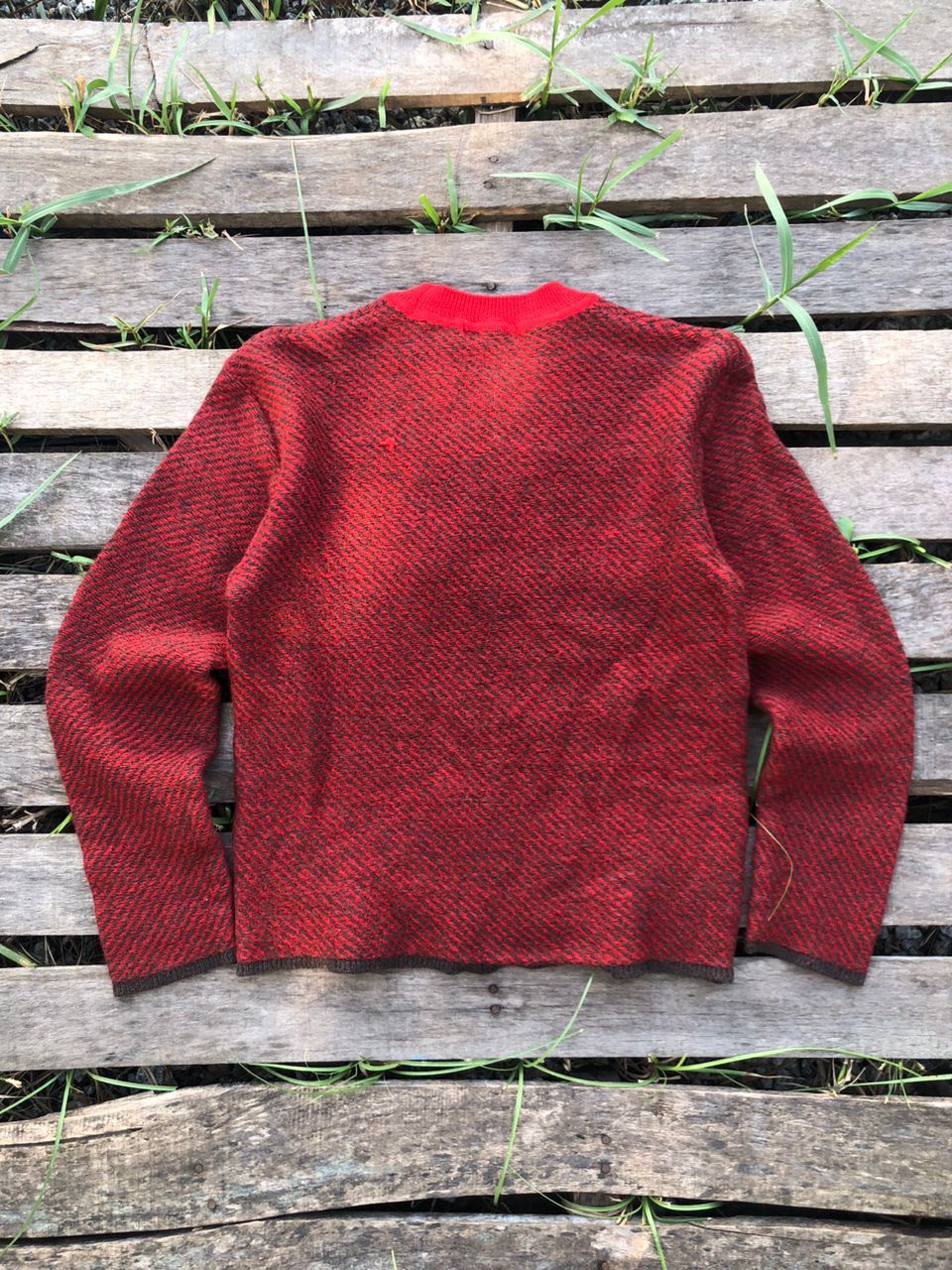 Issey Miyake Vintage Issey Miyake Men Maroon Knit Sweaters Size US XS / EU 42 / 0 - 2 Thumbnail