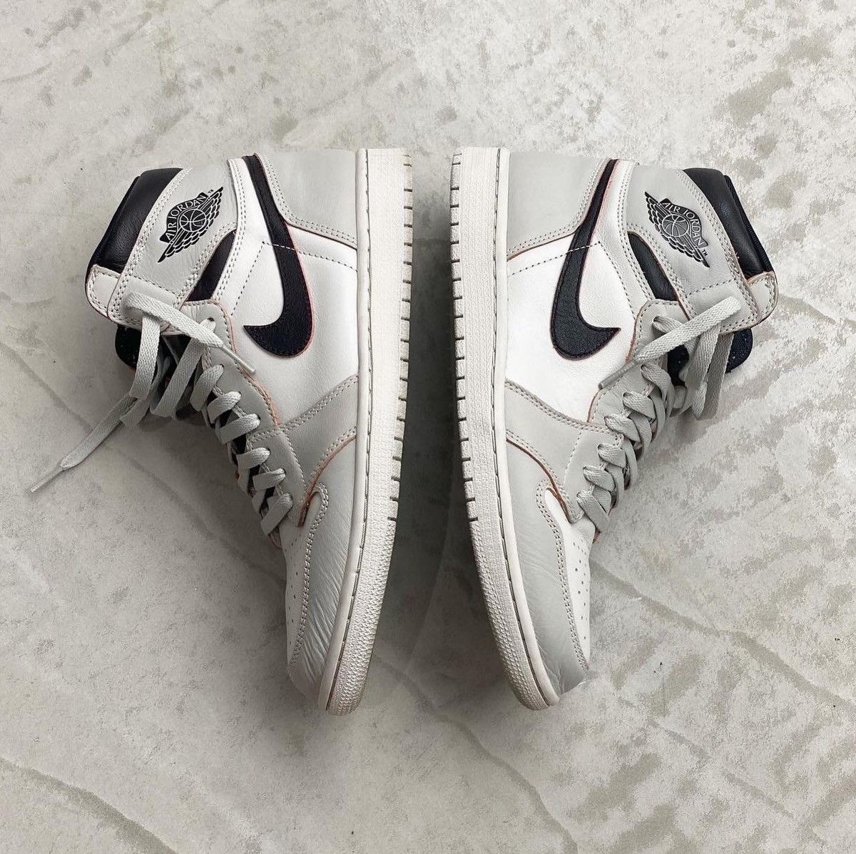 Jordan Brand × Nike Nike SB x Jordan 1 Retro High OG Defiant NYC To PARIS Size US 10.5 / EU 43-44 - 2 Thumbnail