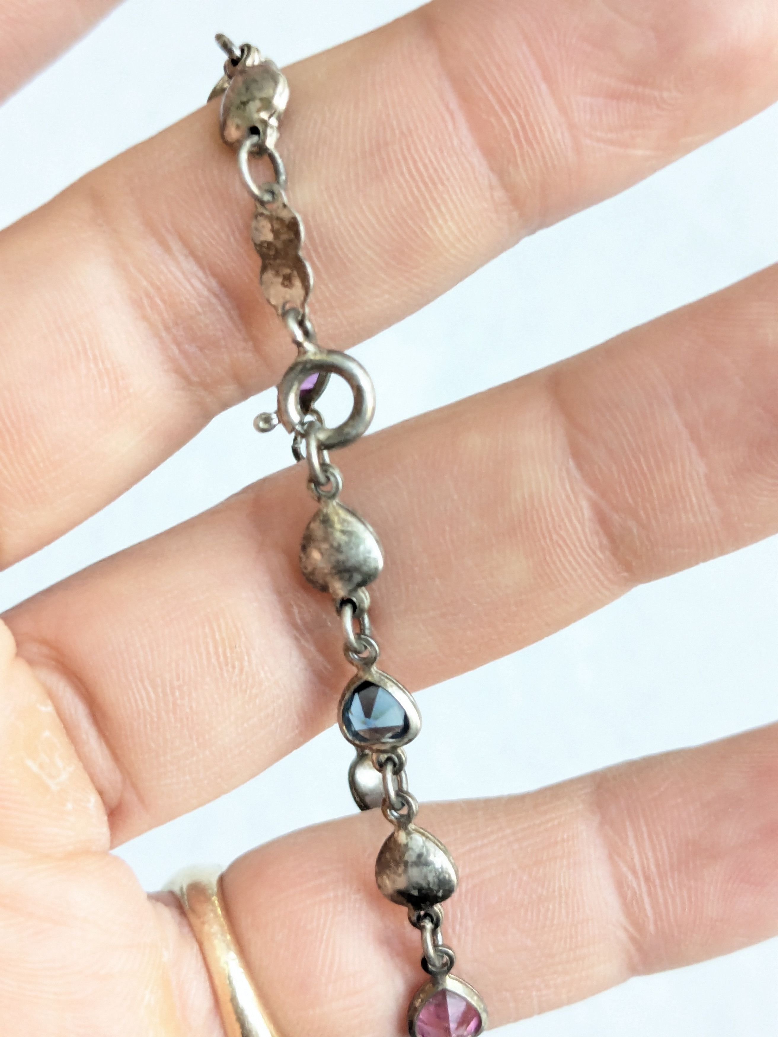 Jewelry Vintage Sterling Silver Tennis Bracelet Hearts 7" Y2K Size ONE SIZE - 9 Thumbnail