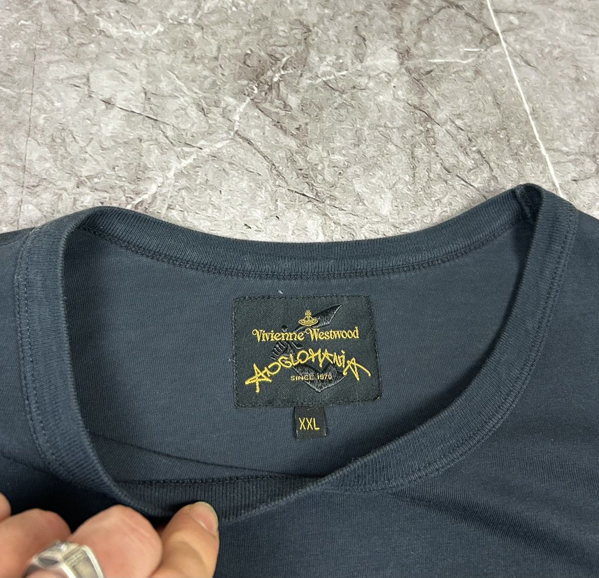 Vivienne Westwood Vintage Vivienne Westwood Big Logo T-shirt Dark blue Size US XXL / EU 58 / 5 - 4 Thumbnail