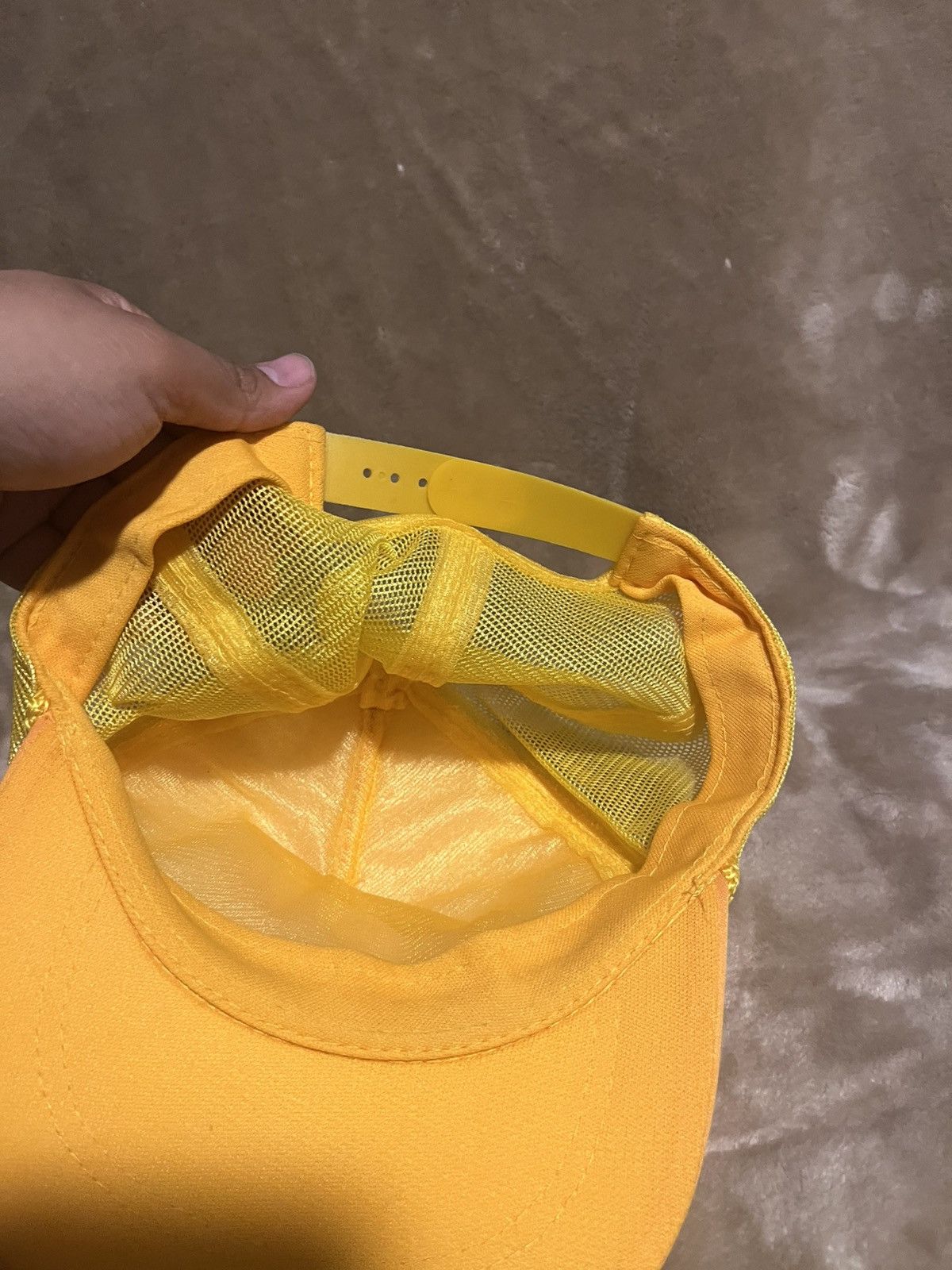 Hanes × Pineapple Connection × Vintage Vintage 80’s 90’s PT Great Giant Pineapple Co. trucker hat Size ONE SIZE - 7 Thumbnail
