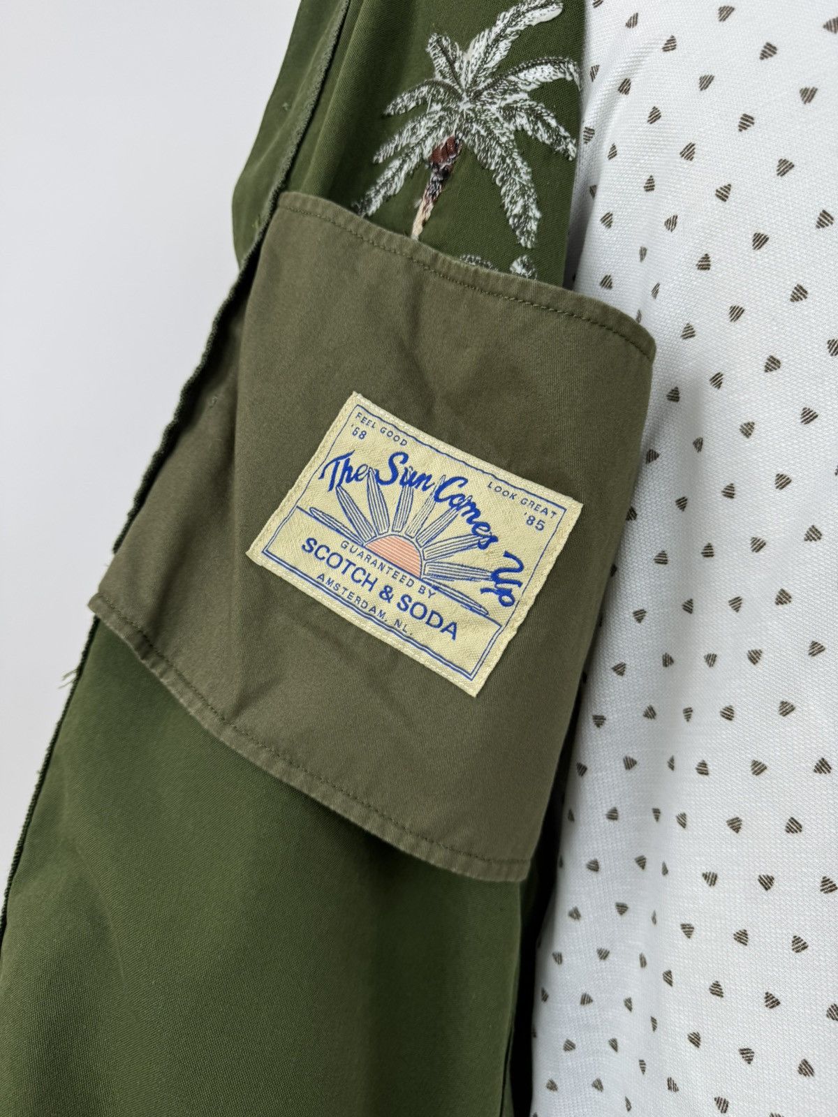 Scotch & Soda Scotch & Soda Army overshirt military jacket Hawaii shirt Size US XL / EU 56 / 4 - 11 Thumbnail