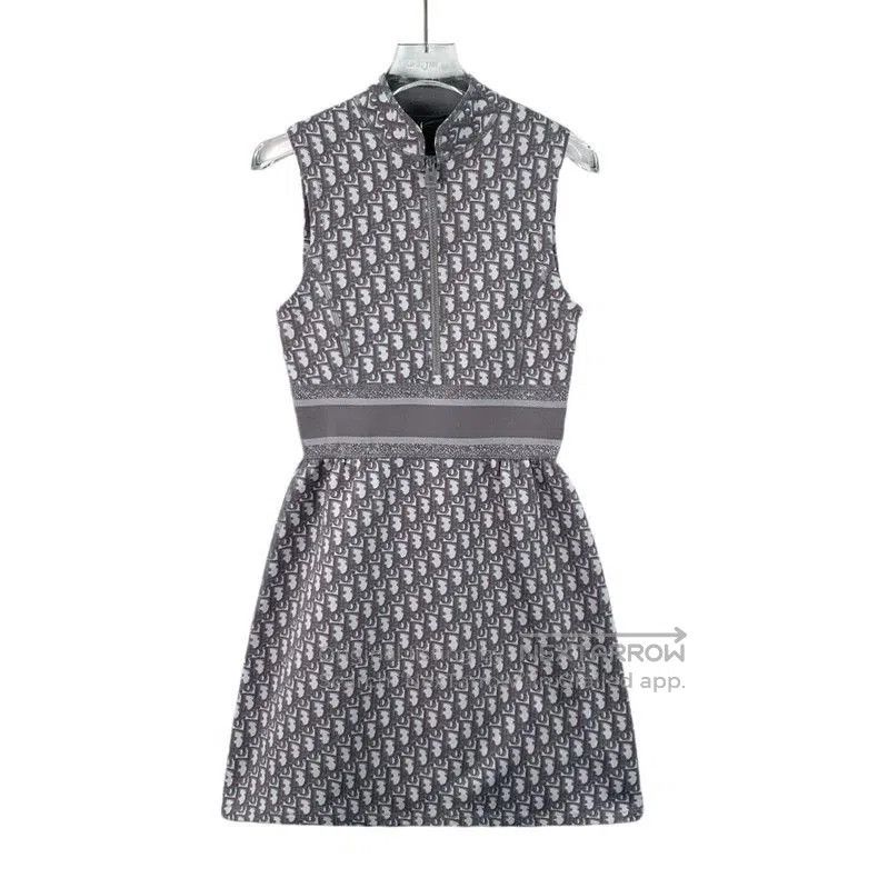 Dior Dior Gray Logo Sleeveless Dress. Size US XS / EU 42 / 0 - 1 Thumbnail