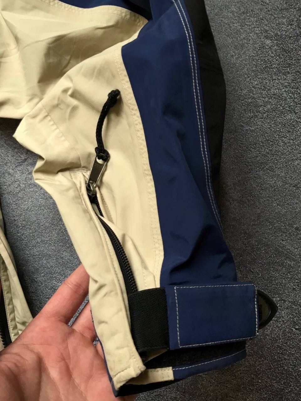 The North Face The North Face Anorak Pullover Windbreaker Light Jacket Size US L / EU 52-54 / 3 - 3 Thumbnail