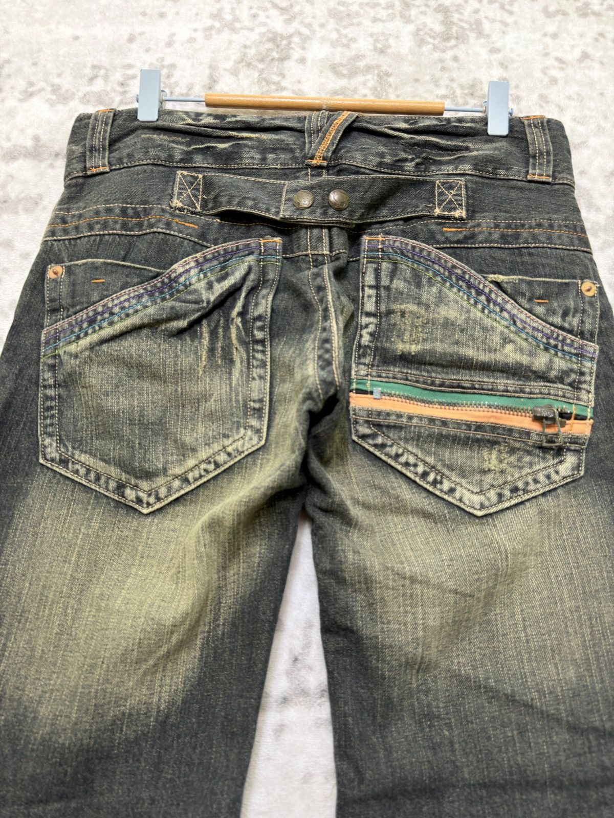 Hysteric Glamour Root Three Muddy Wash Back Buckle Y2K Straight Denim Jeans Size US 31 - 9 Thumbnail