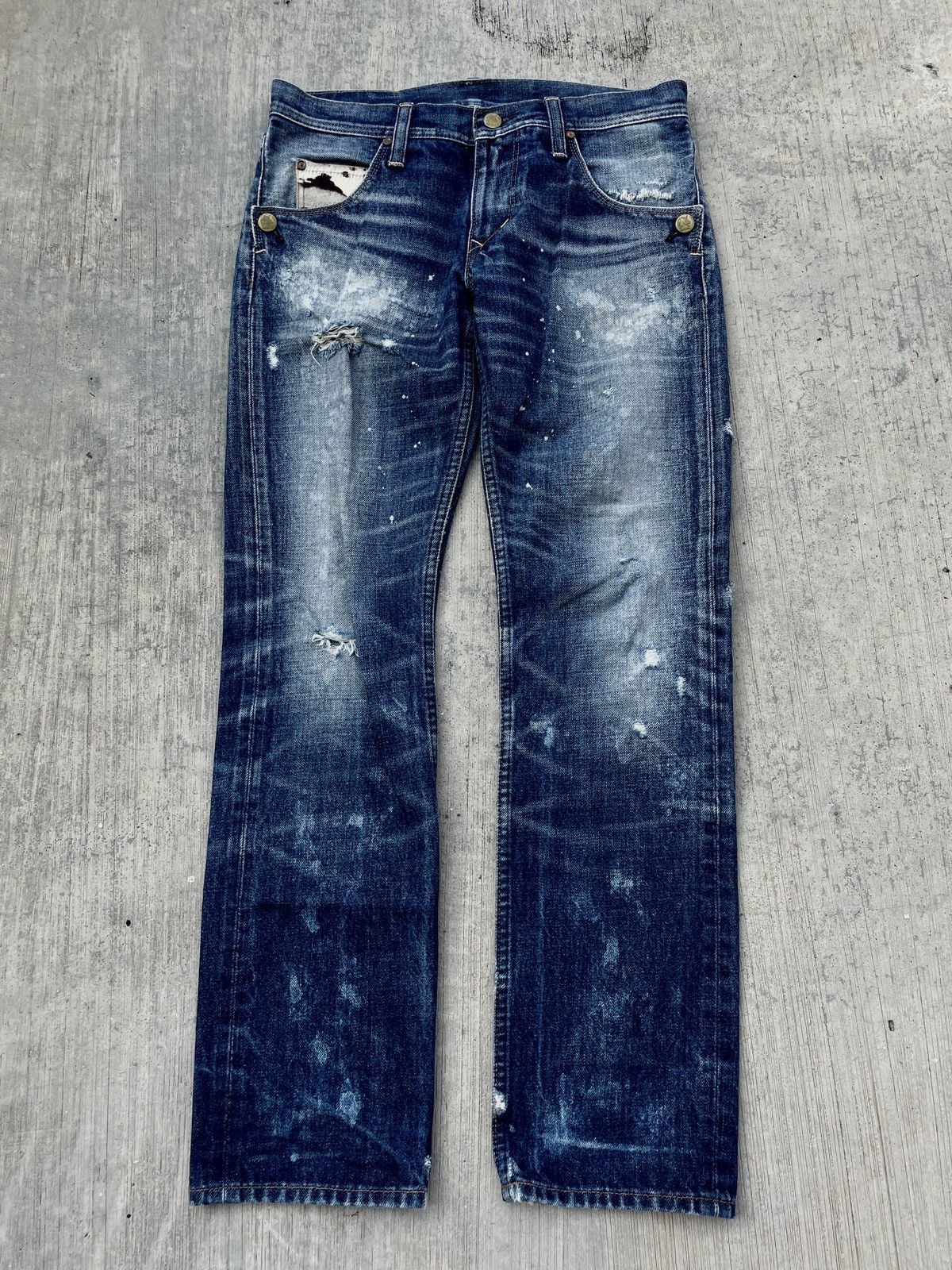 Japanese Brand 2000s JAPANESE BRAND RNASLANG COWHIDE PATTERN DISTRESS JEANS Size 30" / US 8 / IT 44 - 1 Thumbnail