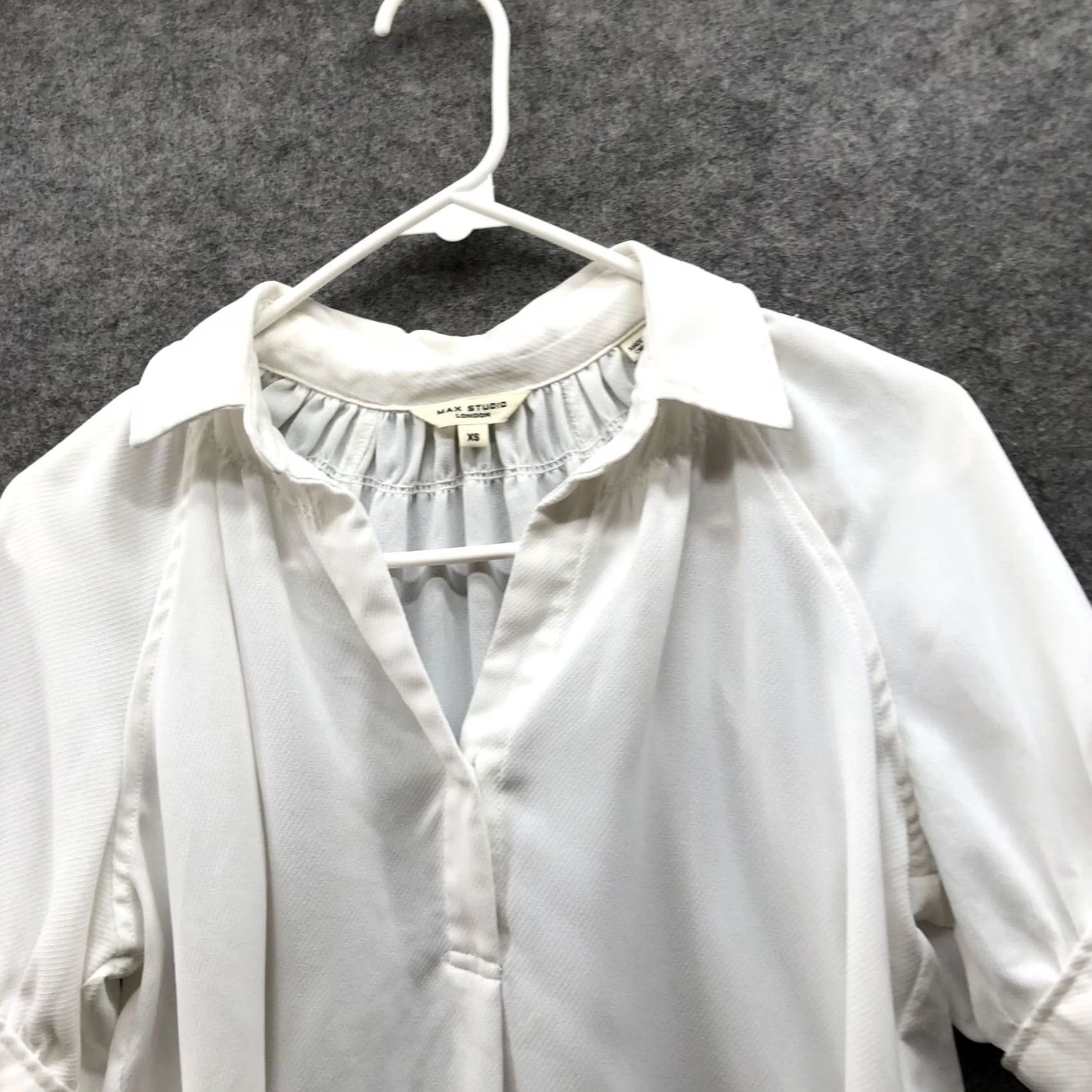 Vintage Max Studio Skipper Collar Blouse Womens XS Ivory White Short Sleeve Chiffon Blouse Size XS / US 0-2 / IT 36-38 - 3 Thumbnail