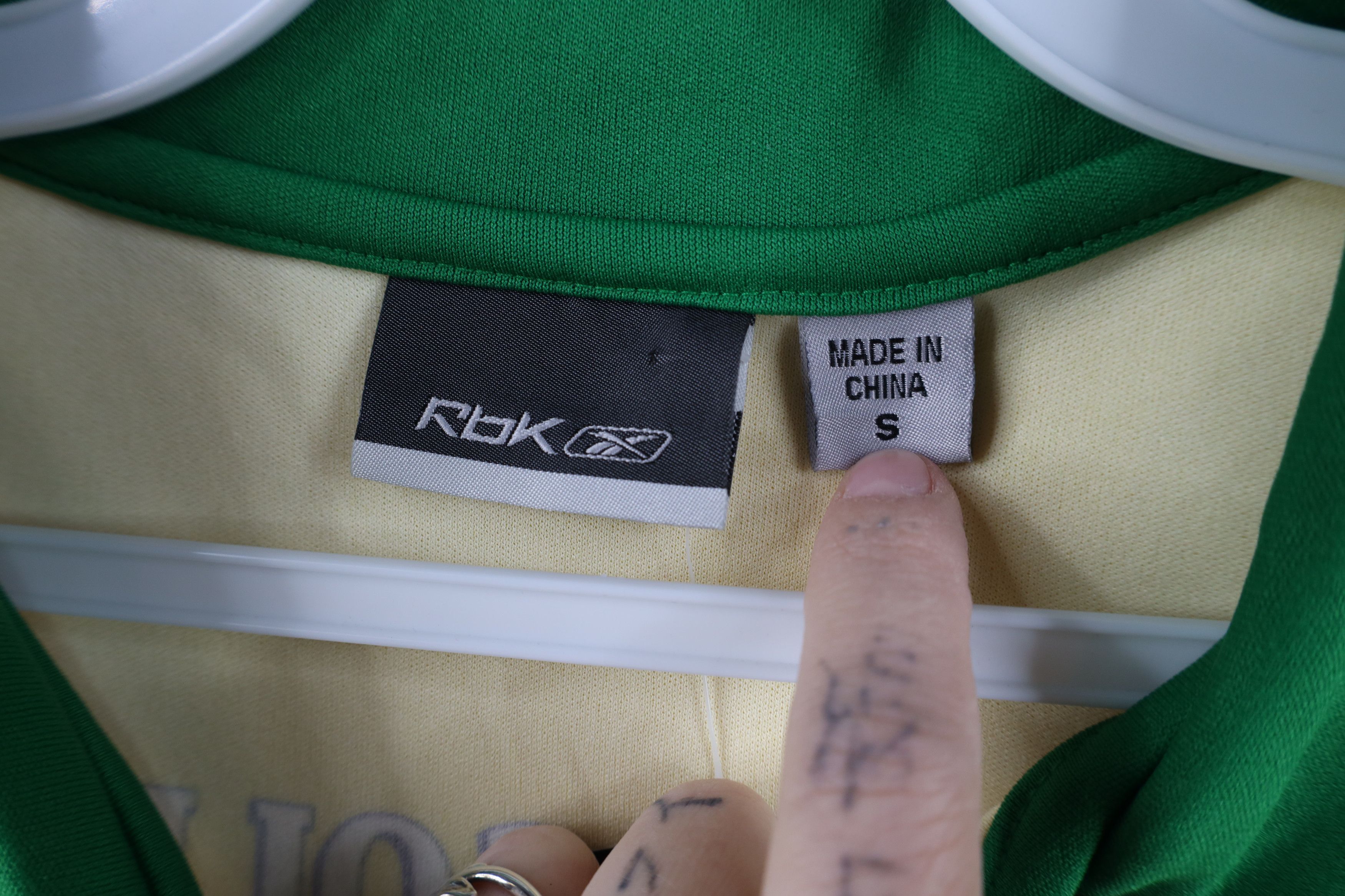 Reebok Deadstock Vtg Y2K 2004 Reebok Gold Beach Cricket Jersey Polo Size US S / EU 44-46 / 1 - 7 Thumbnail