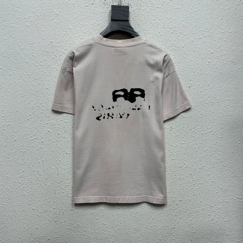 Balenciaga Balenciaga Graffiti and splash ink LOGO lotus pink short s Size US M / EU 48-50 / 2 - 2 Thumbnail