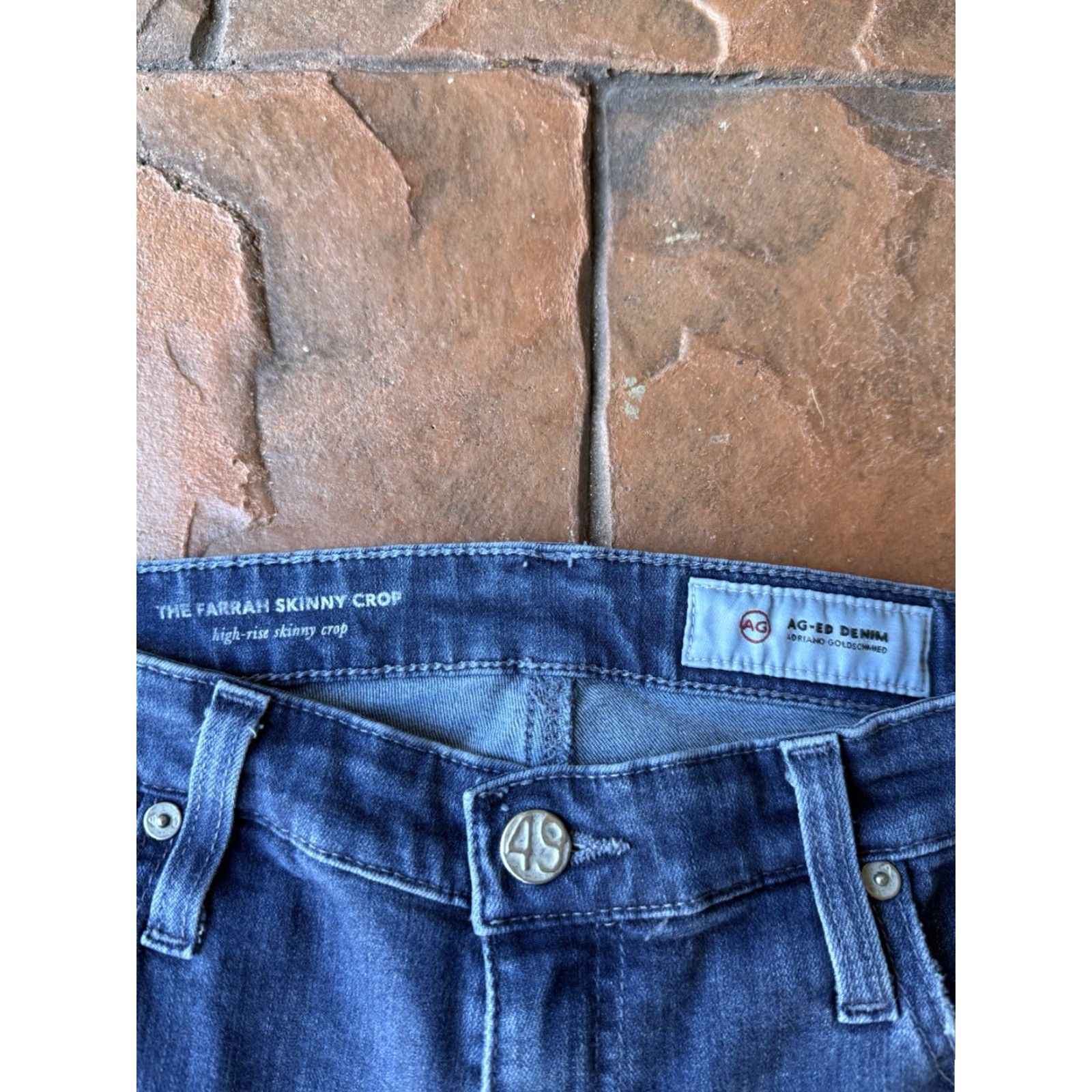 Vintage AG Adriano Goldschmied High Rise The Farrah Skinny Crop Jeans Women’s 31R Washed Blue Crop Skinny Jeans Women’s 31R AG Farrah Size 24" / US 00 / IT 34 - 2 Thumbnail