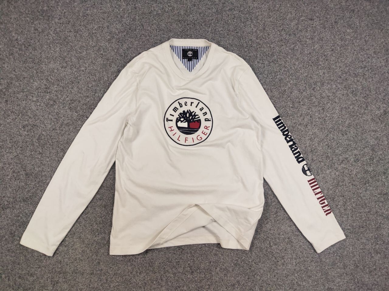 Tommy Hilfiger Timberland x Tommy Hilfiger White Logo long sleeve Top Size US L / EU 52-54 / 3 - 11 Thumbnail
