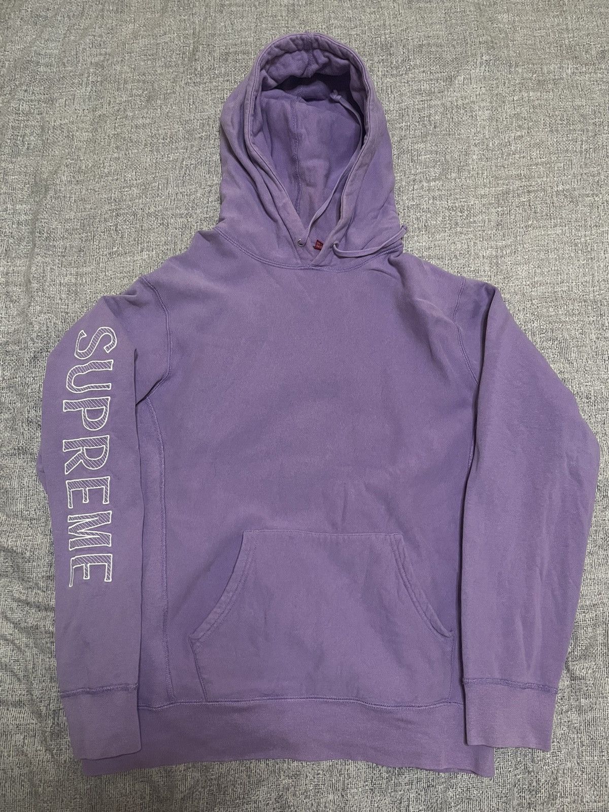 Supreme Supreme sleeve embroidery hoped sweatshirt Size US M / EU 48-50 / 2 - 1 Thumbnail
