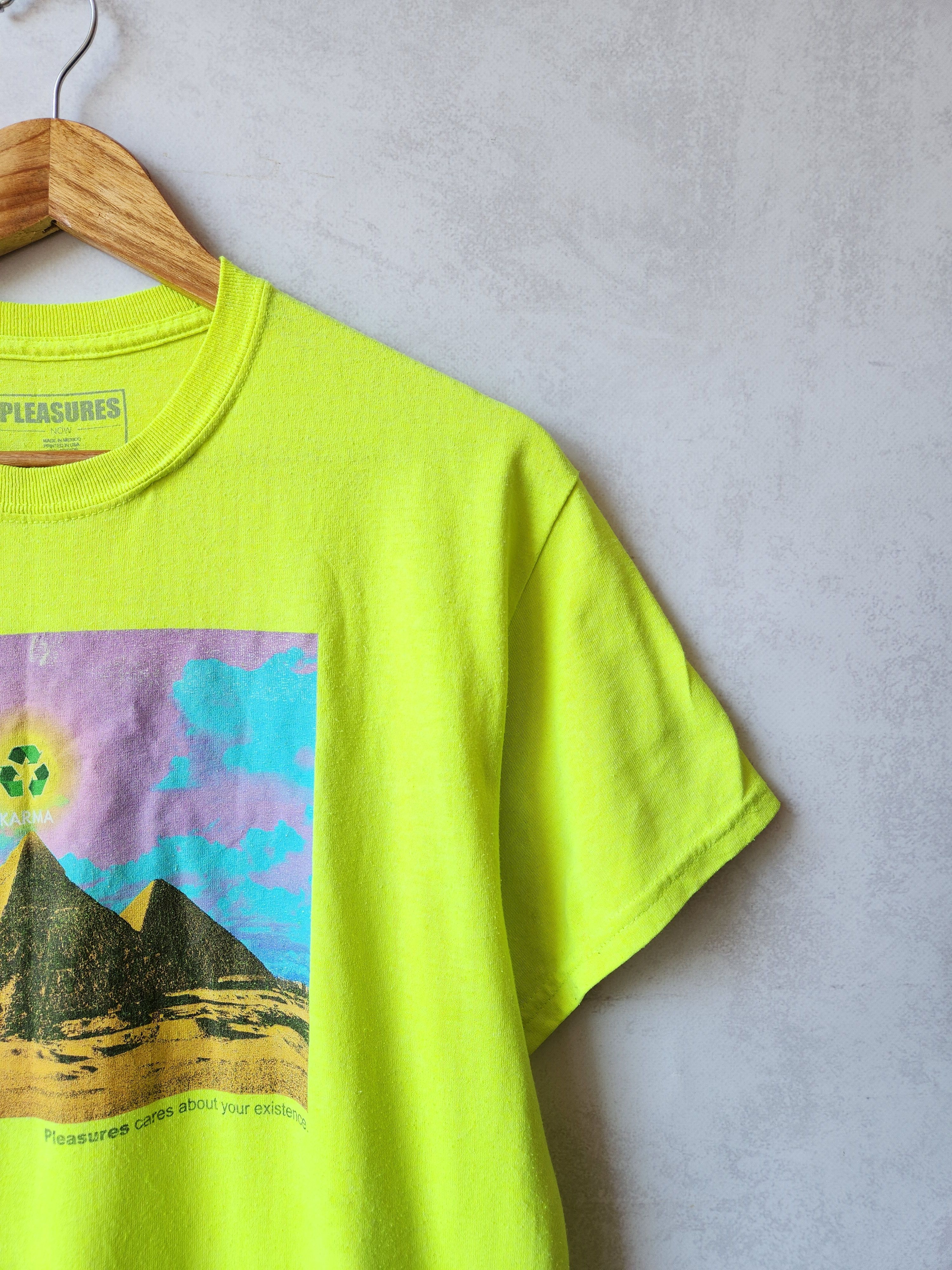 Pleasures Pleasures Karma t-Shirt neon yellow size M Size US M / EU 48-50 / 2 - 4 Thumbnail