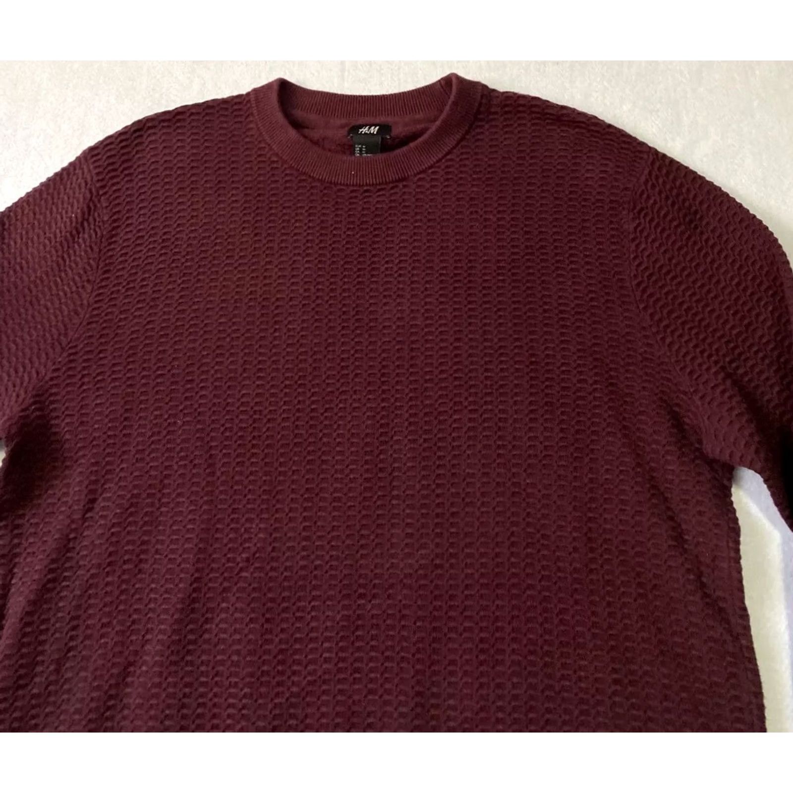 H&M H&M Sweater Men’s Maroon Crew Neck Long Sleeve Pullover M Size Regular Solid Vintage: No Mens Size US M / EU 48-50 / 2 - 2 Thumbnail