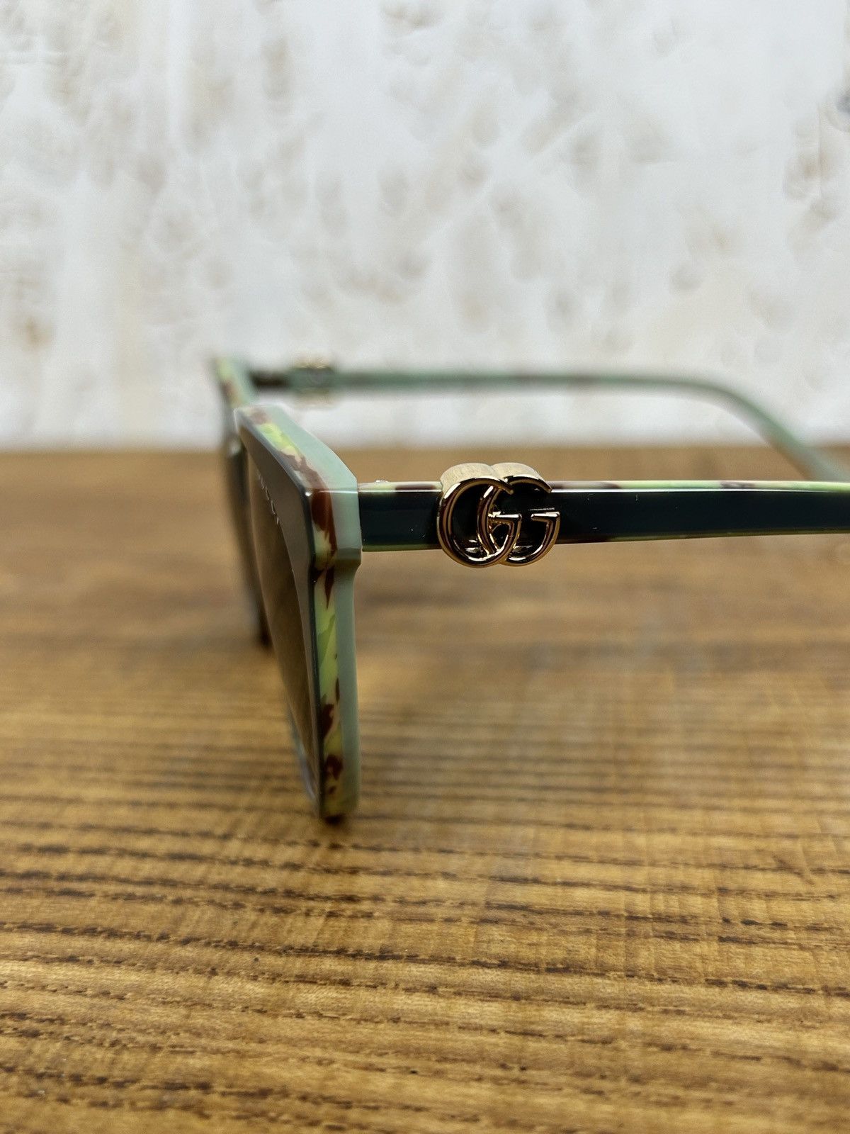Gucci Gucci Cat Eye Sunglasses GG1136 C7 Green Size ONE SIZE - 4 Thumbnail