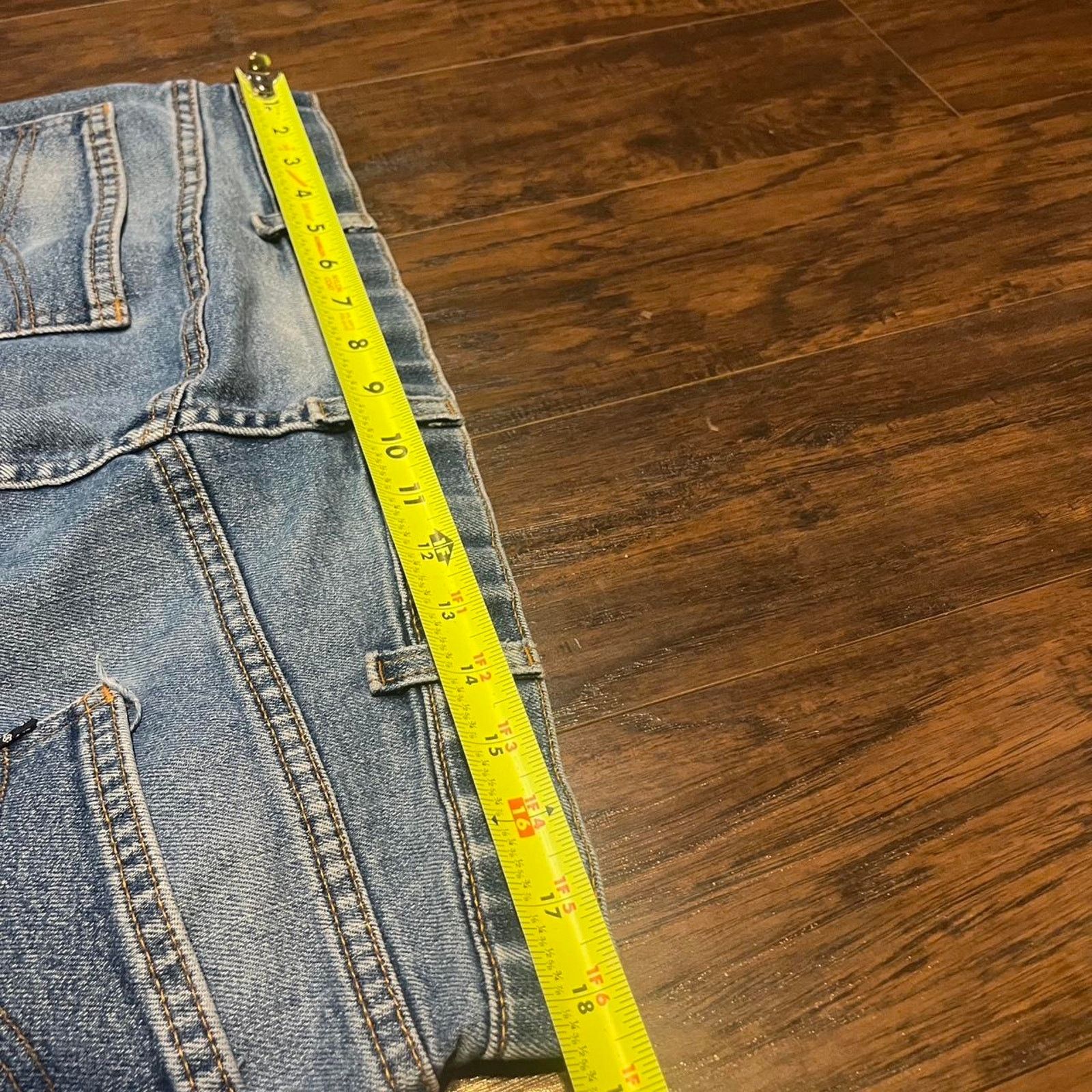 Levi's Vintage 80s Faded and Distressed Levis Jeans Size US 37 - 8 Thumbnail