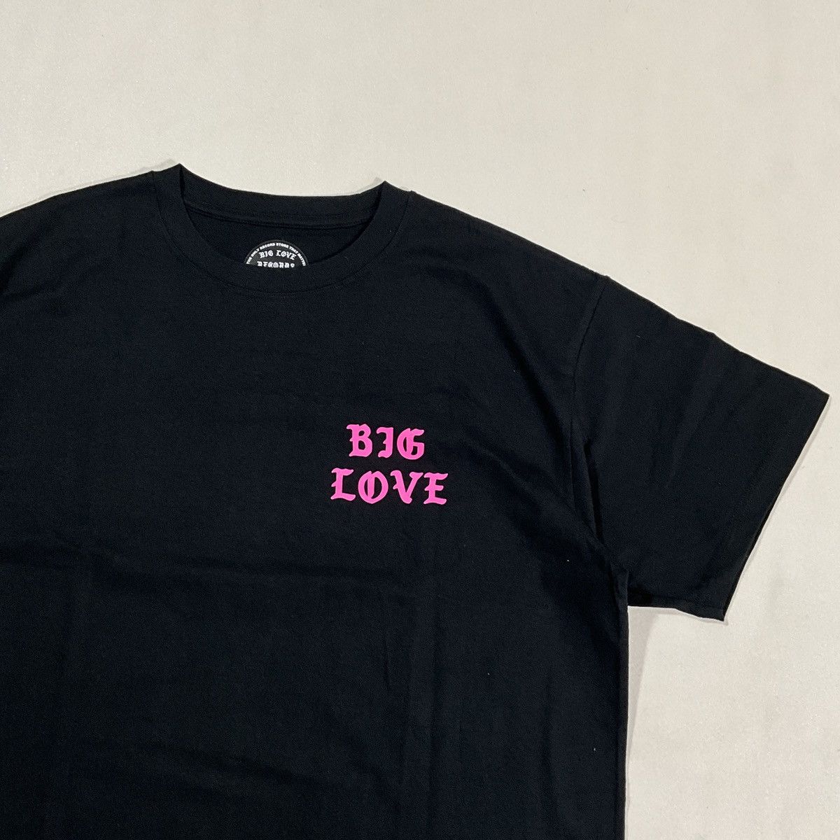 Band Tees BIG LOVE RECORDS HARAJUKU TOKYO CLASSIC TEE Size US XL / EU 56 / 4 - 4 Thumbnail