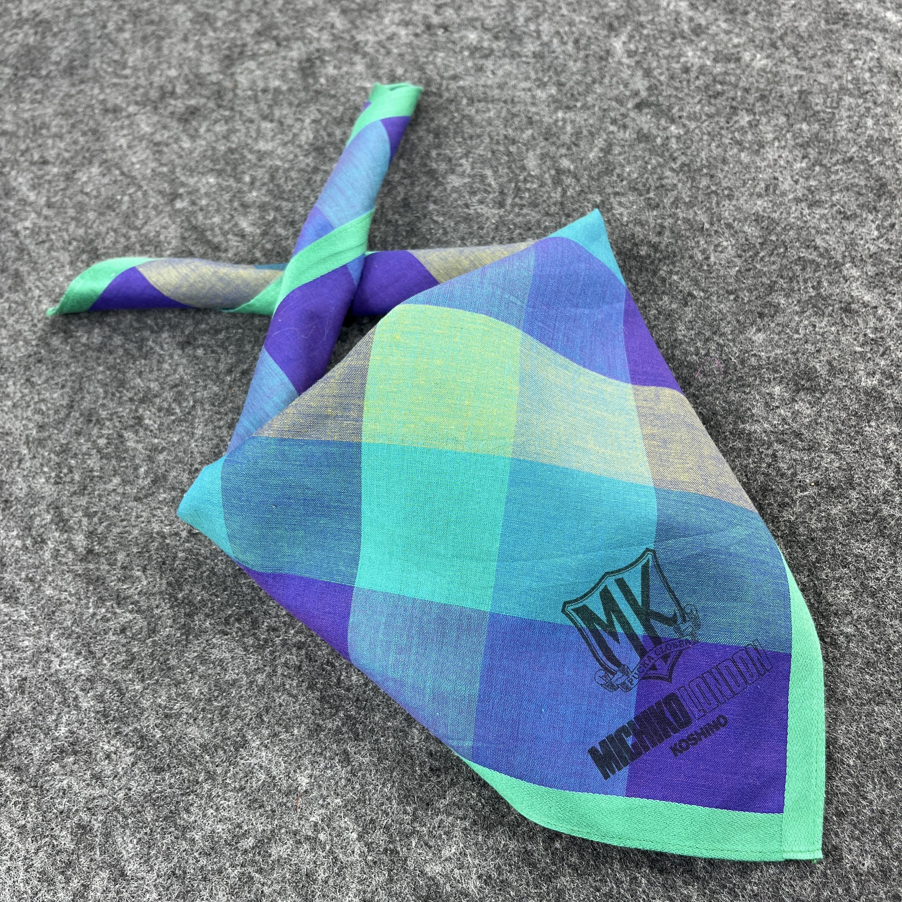 Michiko Koshino London × Vintage Michiko Koshino Handkerchief / Bandana / Neckerchief B136 Size ONE SIZE - 9 Thumbnail