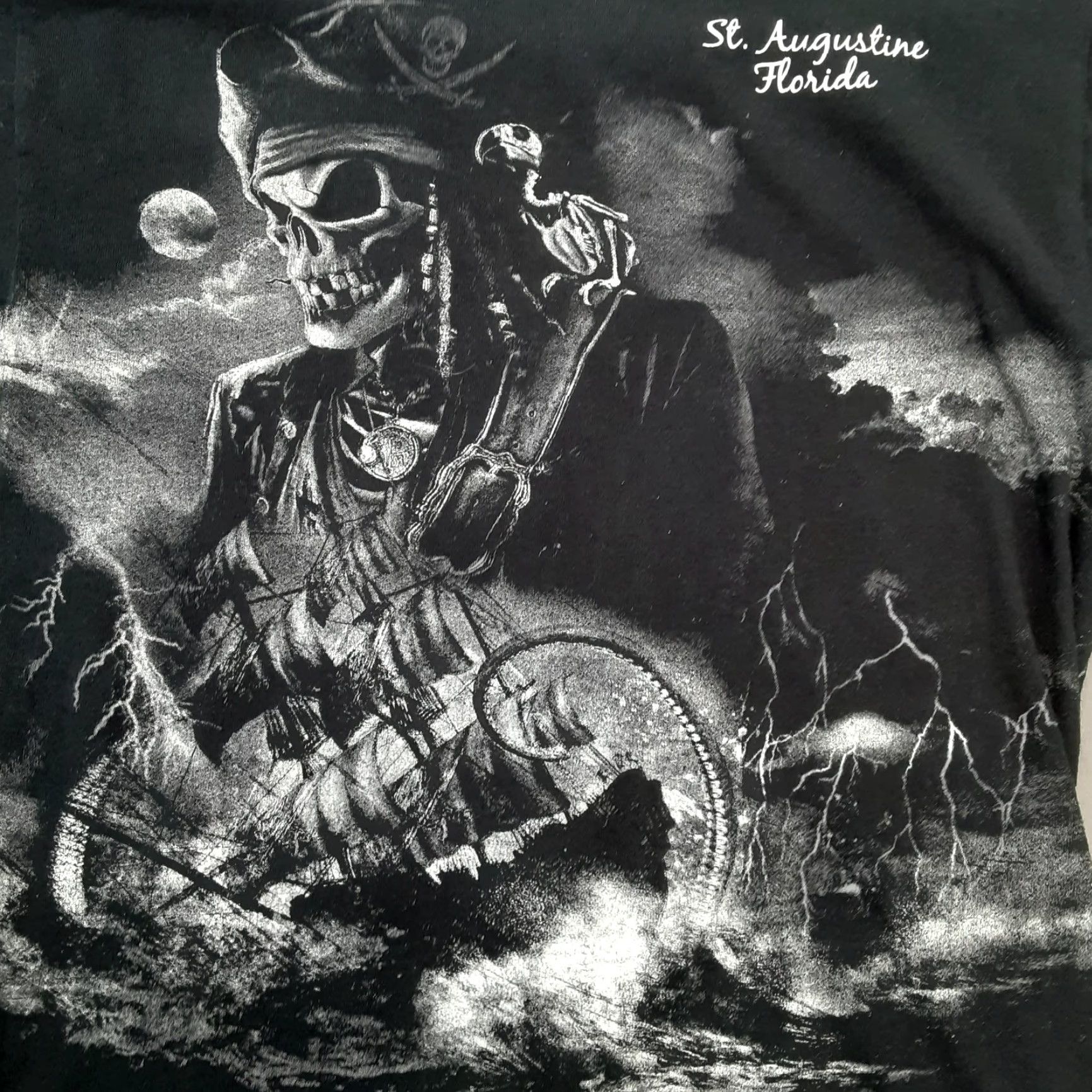 Gildan St Augustine Florida Pirate Skeleton AOP T-Shirt Mens S Black Double-Sided Shirt Size US S / EU 44-46 / 1 - 2 Thumbnail