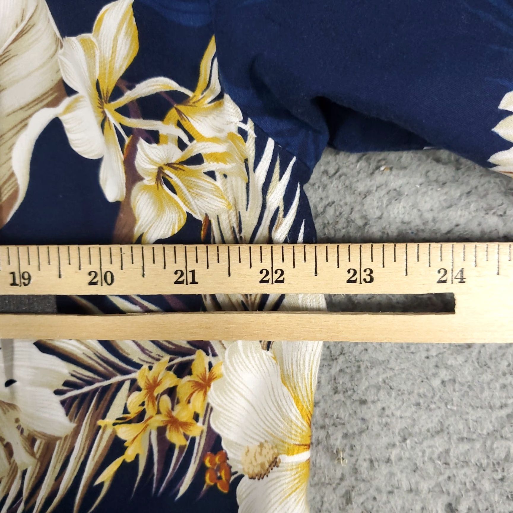 Vintage Pacific Legend Button-Up Shirt Mens Large Blue Floral Hawaiian Beach Aloha Size US L / EU 52-54 / 3 - 5 Thumbnail