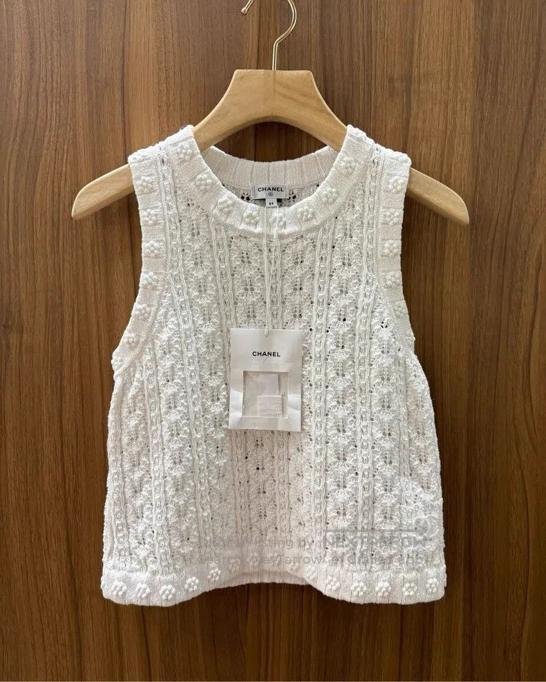 Chanel Chanel White knitted vest Size XXS / US 00 / IT 34 - 1 Thumbnail
