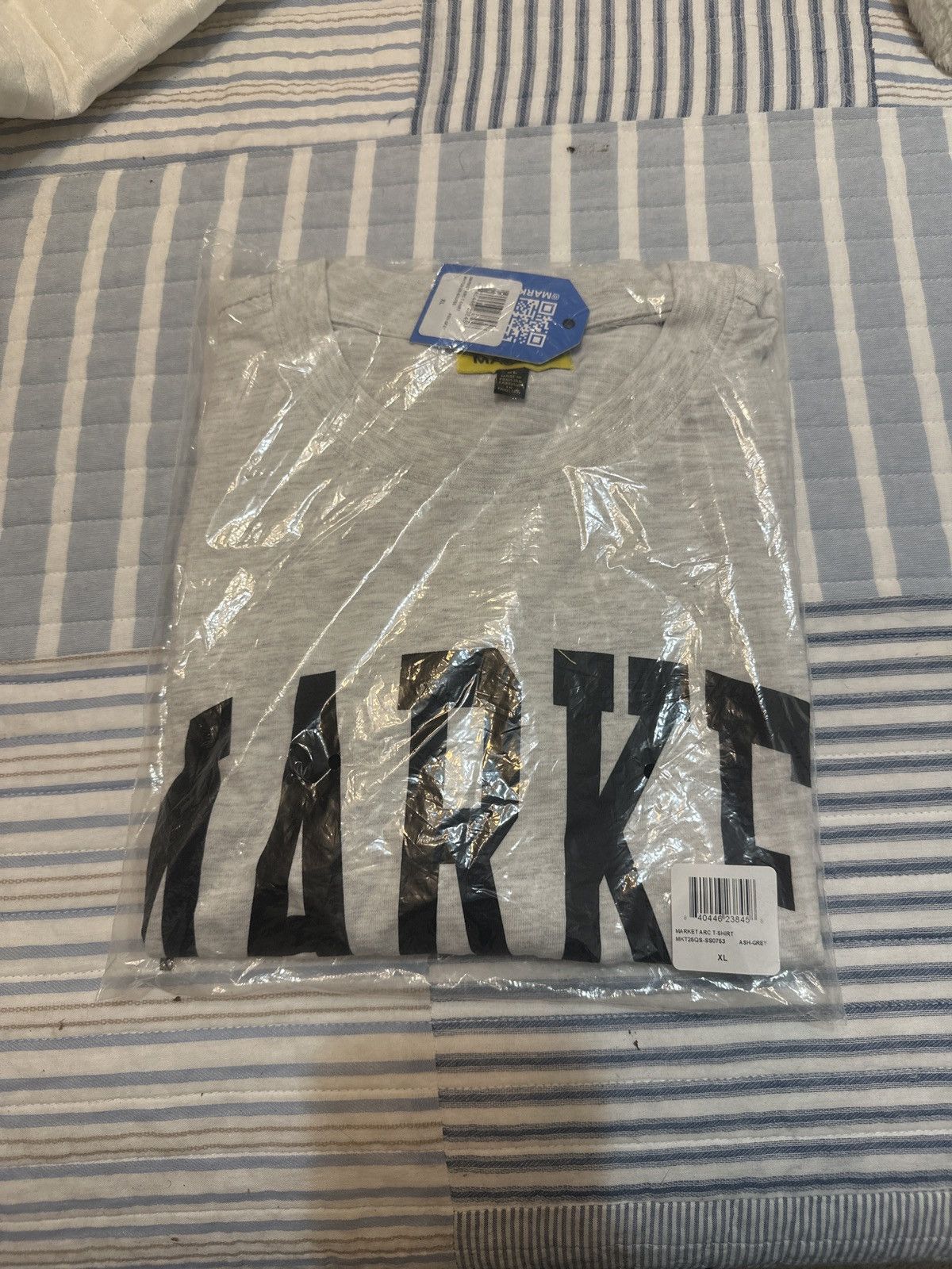 Market Market Arc Spellout T-Shirt Size US XL / EU 56 / 4 - 2 Thumbnail