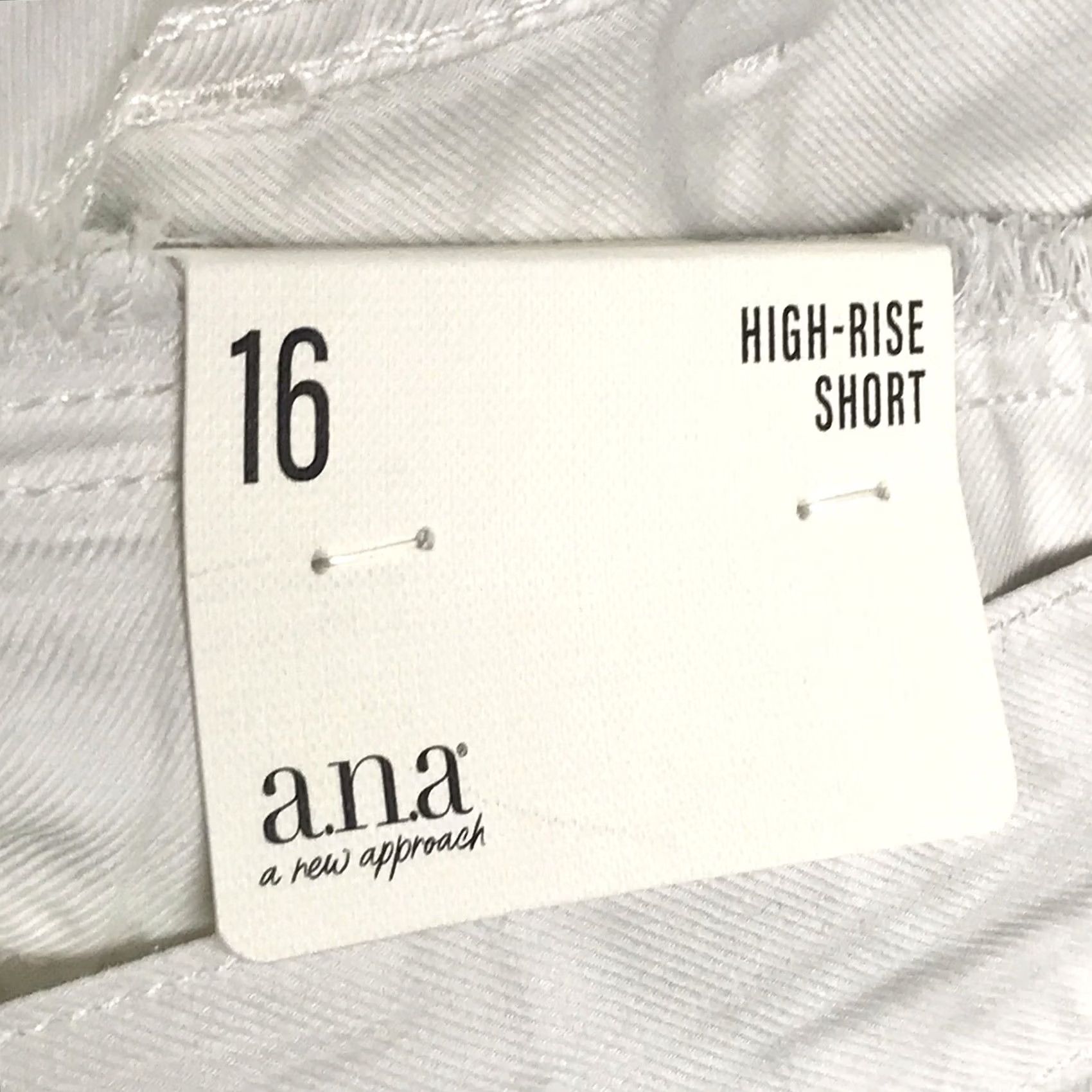 Vintage a.n.a Women Cement White High-Rise Belted Tie-Waist Paperbag Shorts 16 Beige Cotton Lyocell 4-Pocket Denim 3 in Inseam Mens? Size 38" / US 16 / IT 52 - 3 Thumbnail