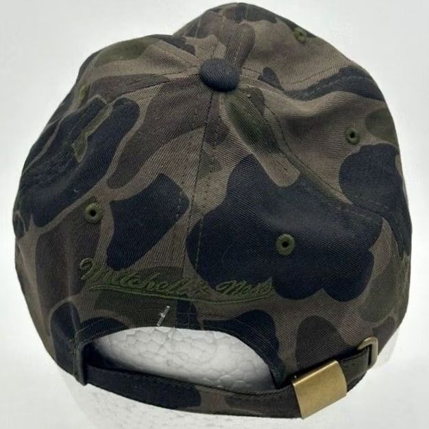 Mitchell & Ness Mitchell & Ness Cleveland Cavaliers Hats Mens OS Green Camouflage Baseball Cap Adjustable Cap Size ONE SIZE - 3 Thumbnail