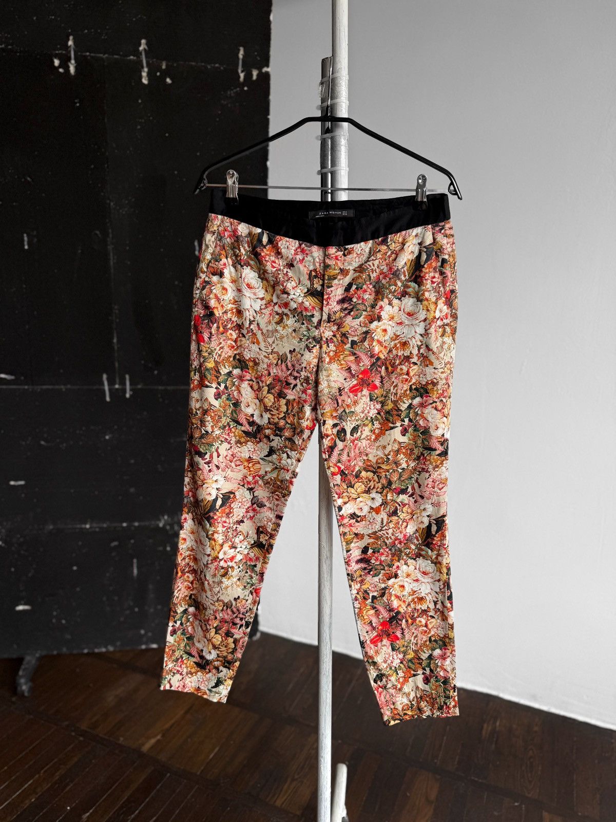 Designer × Zara Zara Womens Floral Trousers Pants Zipper Closure Pockets Size 30" / US 8 / IT 44 - 1 Thumbnail