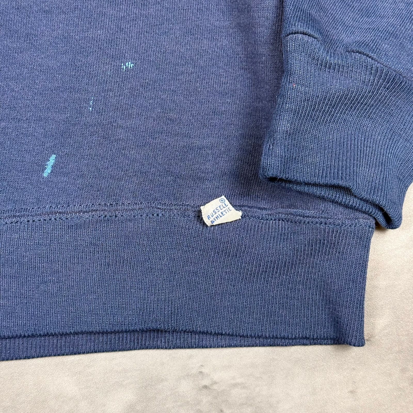 Russell Athletic × Vintage Vintage Russell Athletic Distressed Blue Crewneck Sweatshirt Size US L / EU 52-54 / 3 - 3 Thumbnail