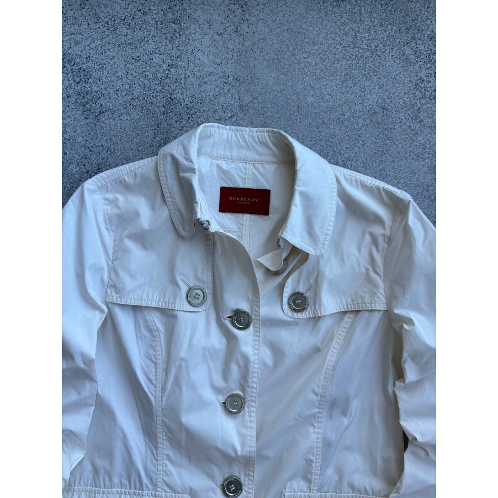 Burberry VTG Burberry Red Label White Woman Trench Coat Size M / US 6-8 / IT 42-44 - 5 Thumbnail