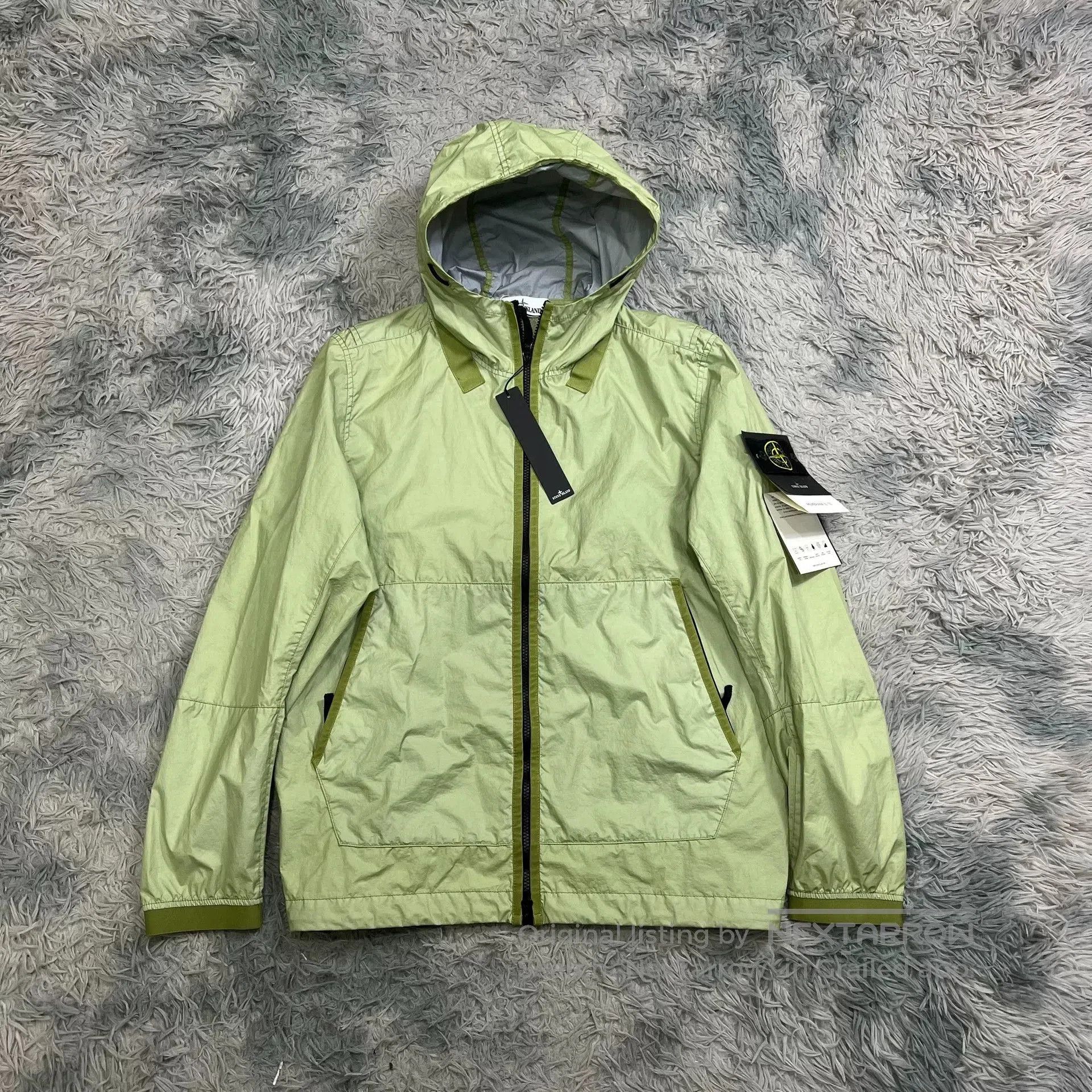 Stone Island Stone Island Windbreaker. Size US L / EU 52-54 / 3 - 1 Thumbnail