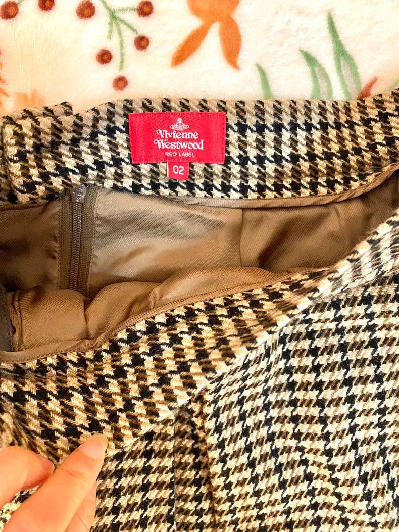 Vivienne Westwood Vivienne Westwood size02 Grainy skirt and trousers Size 27" / US 4 / IT 40 - 5 Thumbnail