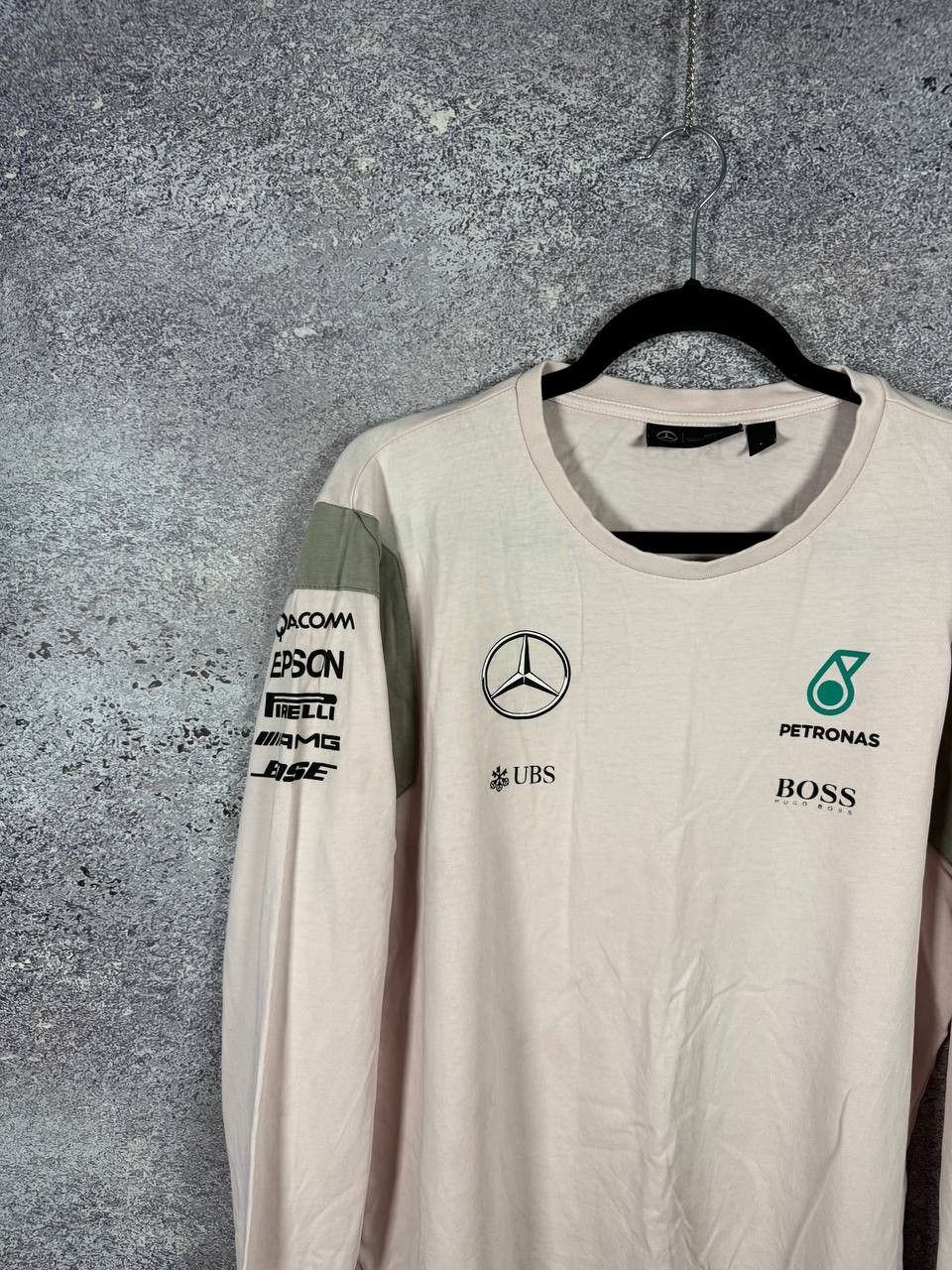 Formula 1 × Hugo Boss × Mercedes-Benz Petronas Mercedes-Benz AMG Formula 1 Team LS Large Size US L / EU 52-54 / 3 - 2 Thumbnail