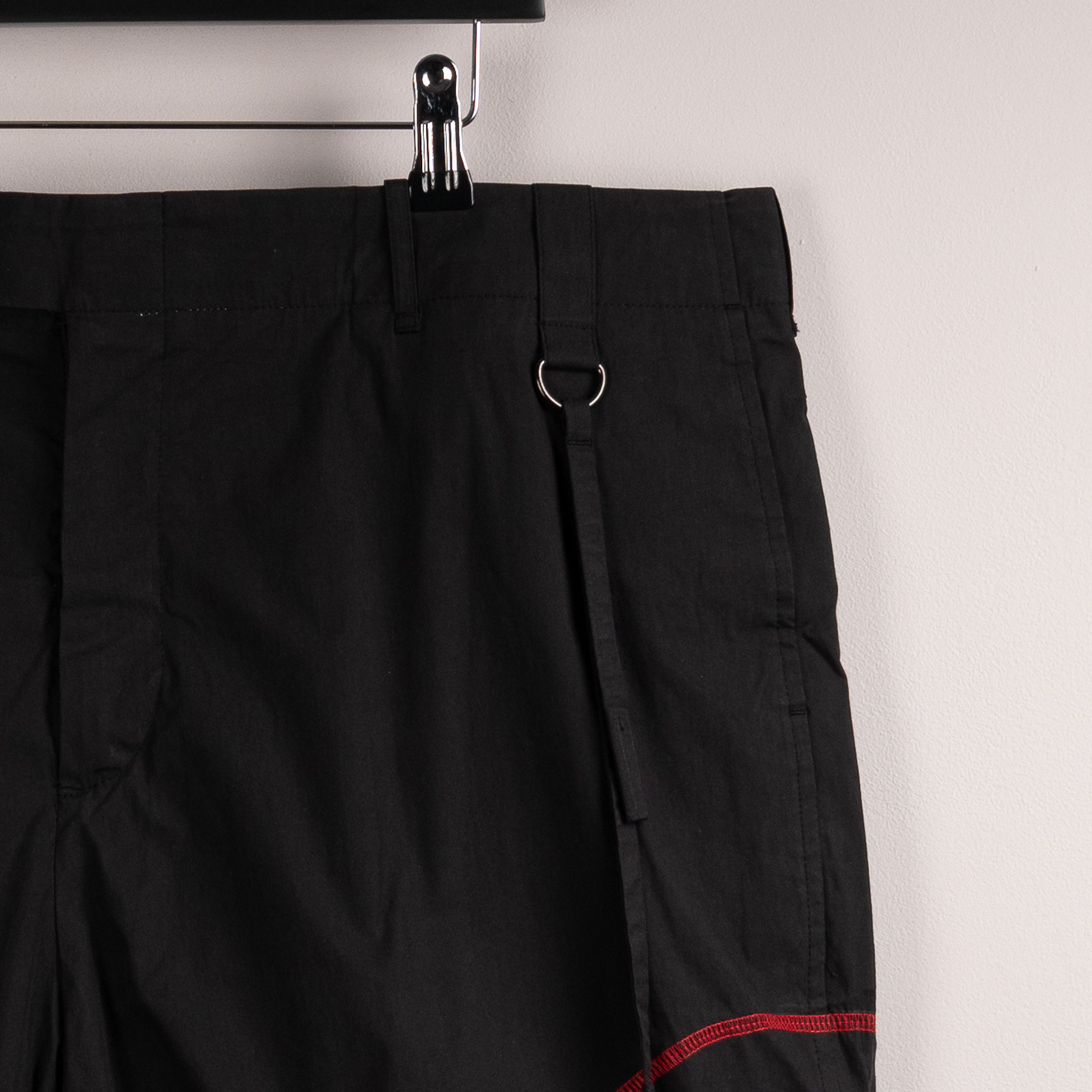 Craig Green Craig Green SS18 Contrast Stitch Shorts Black/Red Size US 36 / EU 52 - 7 Thumbnail