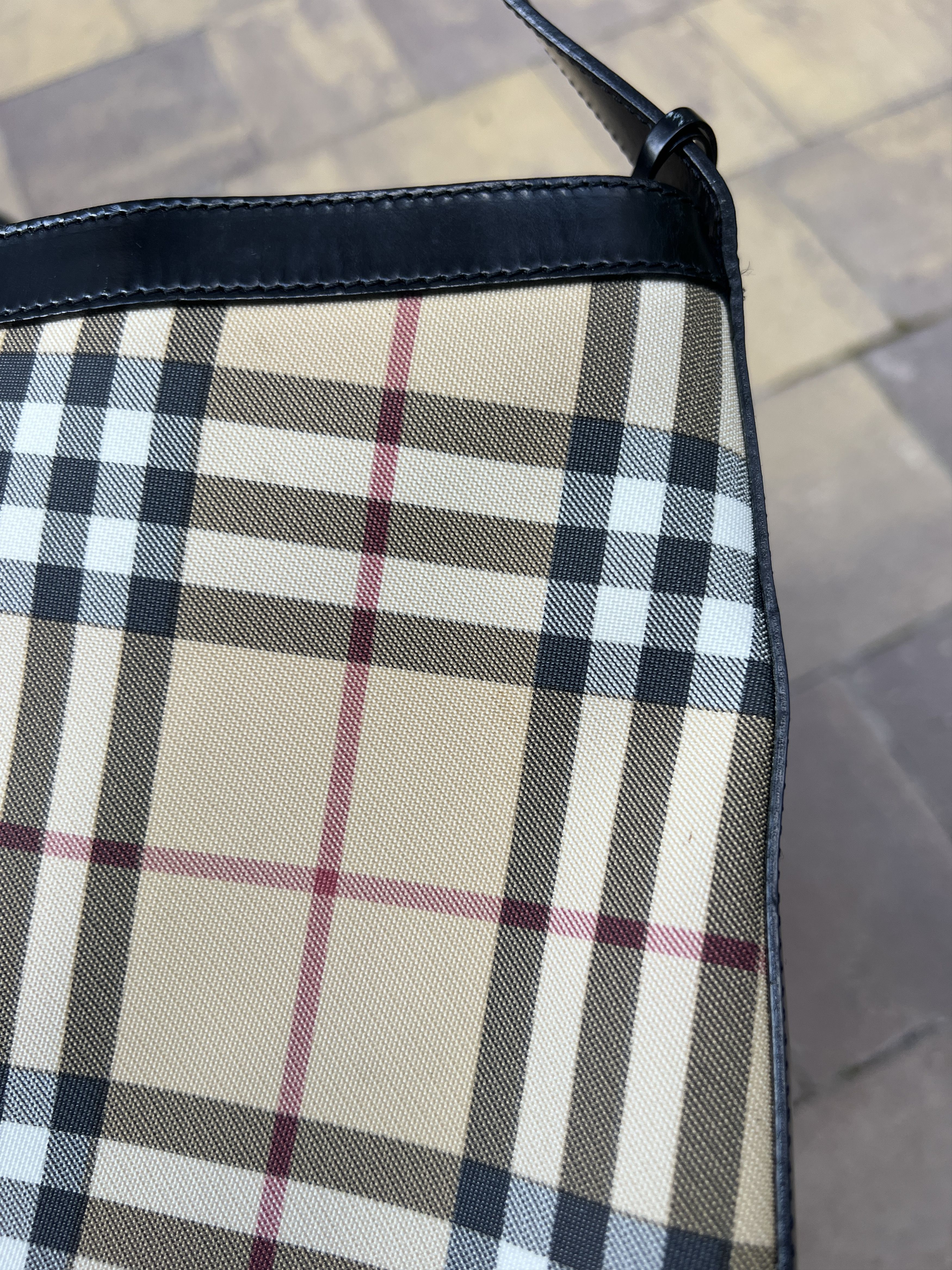 Burberry Vintage 90s Burberry Nova Check Shoulder Bag Size ONE SIZE - 5 Thumbnail