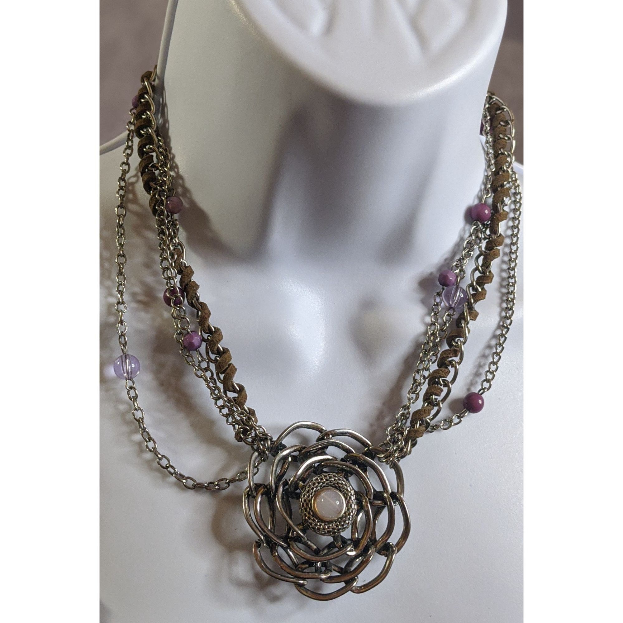 Other Vintage Fairycore Multi-Strand Necklace With Rose Pendant & Size ONE SIZE - 3 Thumbnail