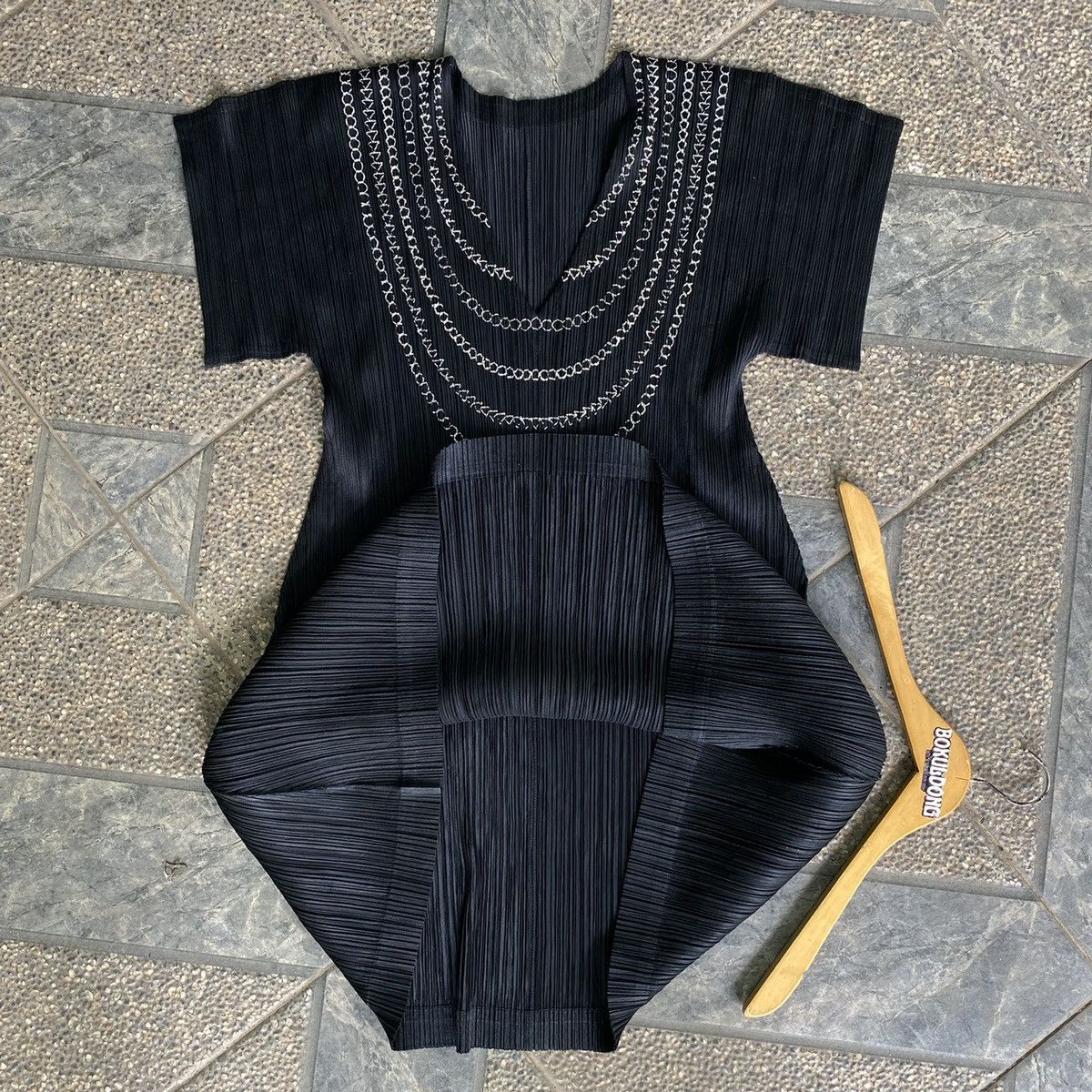 Issey Miyake × Pleats Please Issey Miyake Pleats Please Issey Miyake Tunic short sleeve Size ONE SIZE - 1 Thumbnail