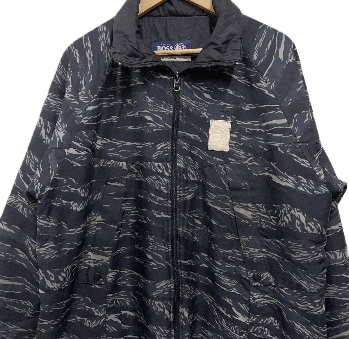 If Six Was Nine Vintage Suntory Boss Coffee Camo Jacket reversible Size US XL / EU 56 / 4 - 3 Thumbnail