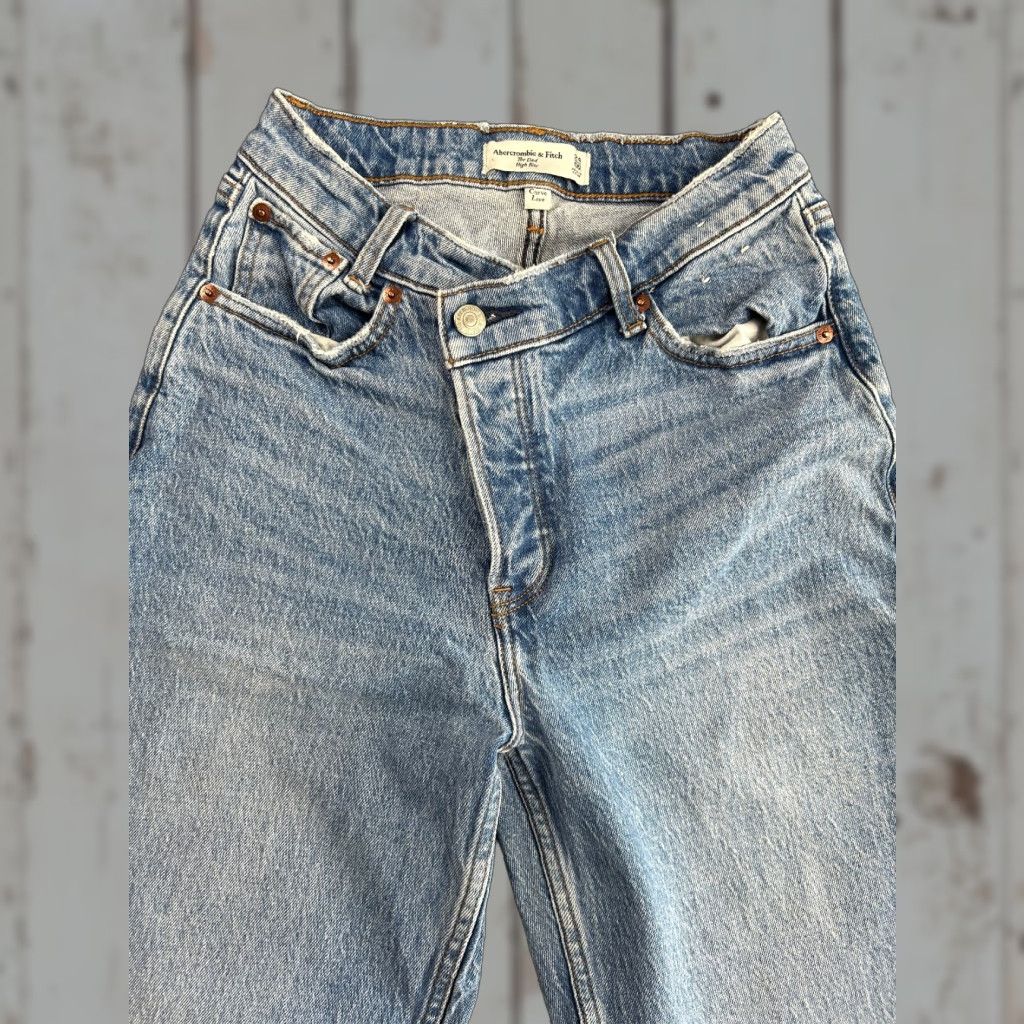 Abercrombie & Fitch Abercrombie & Fitch The Dad Jeans Womens 00 24 in Blue Cotton Denim 5-Pocket High Rise Regular 31 in 90s Love Retro Distressed Logo Zipper Button Mom Size 24" / US 00 / IT 34 - 1 Thumbnail
