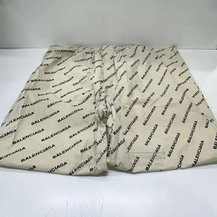 Balenciaga Balenciaga SS22 Tiger Year Loose Pant. Size US 26 / EU 42 - 6 Thumbnail
