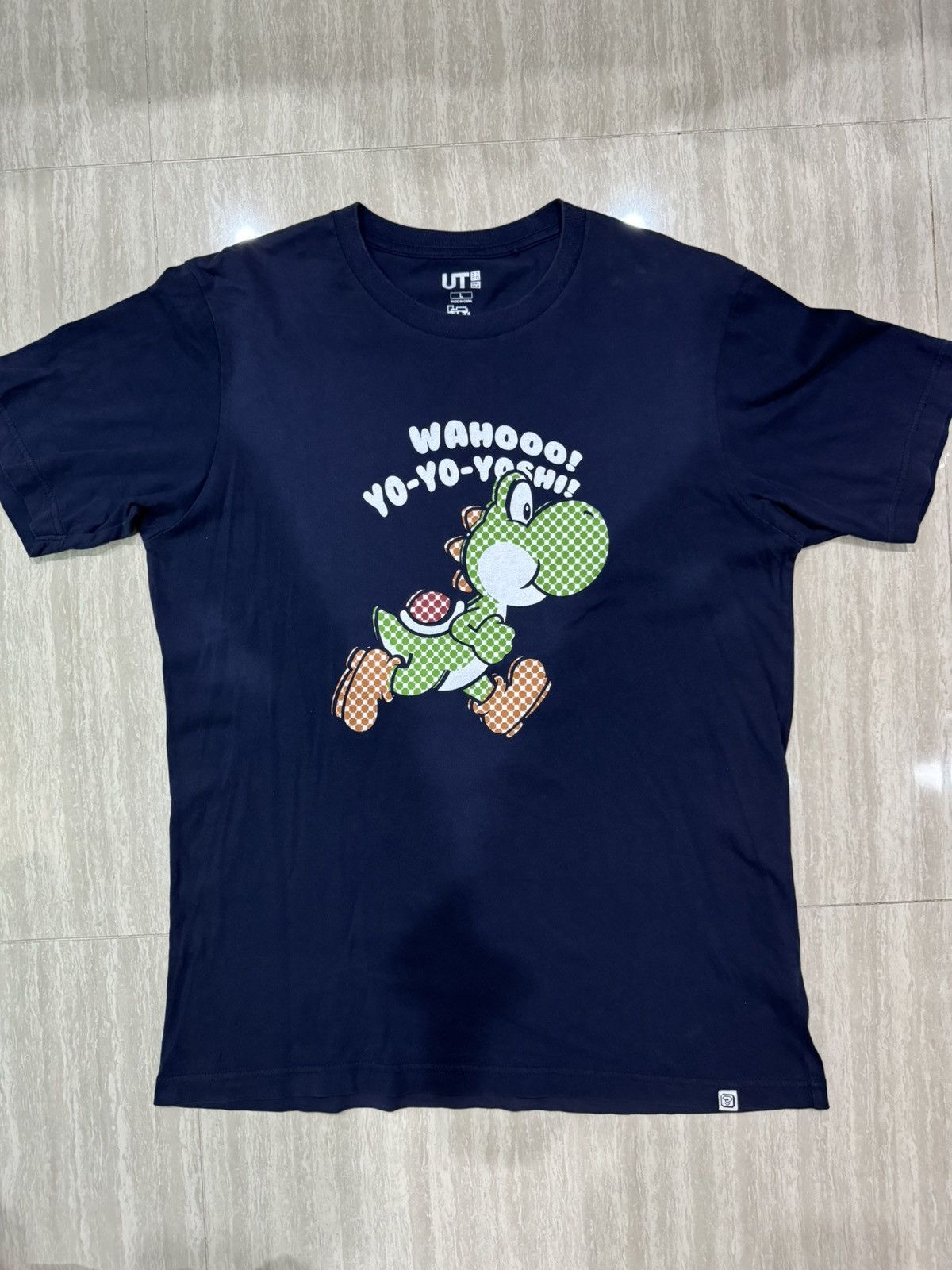 Japanese Brand Wahooo! Yo-Yo-Yoshi! Super Mario, Uniqlo x Nintendo Size US L / EU 52-54 / 3 - 4 Thumbnail