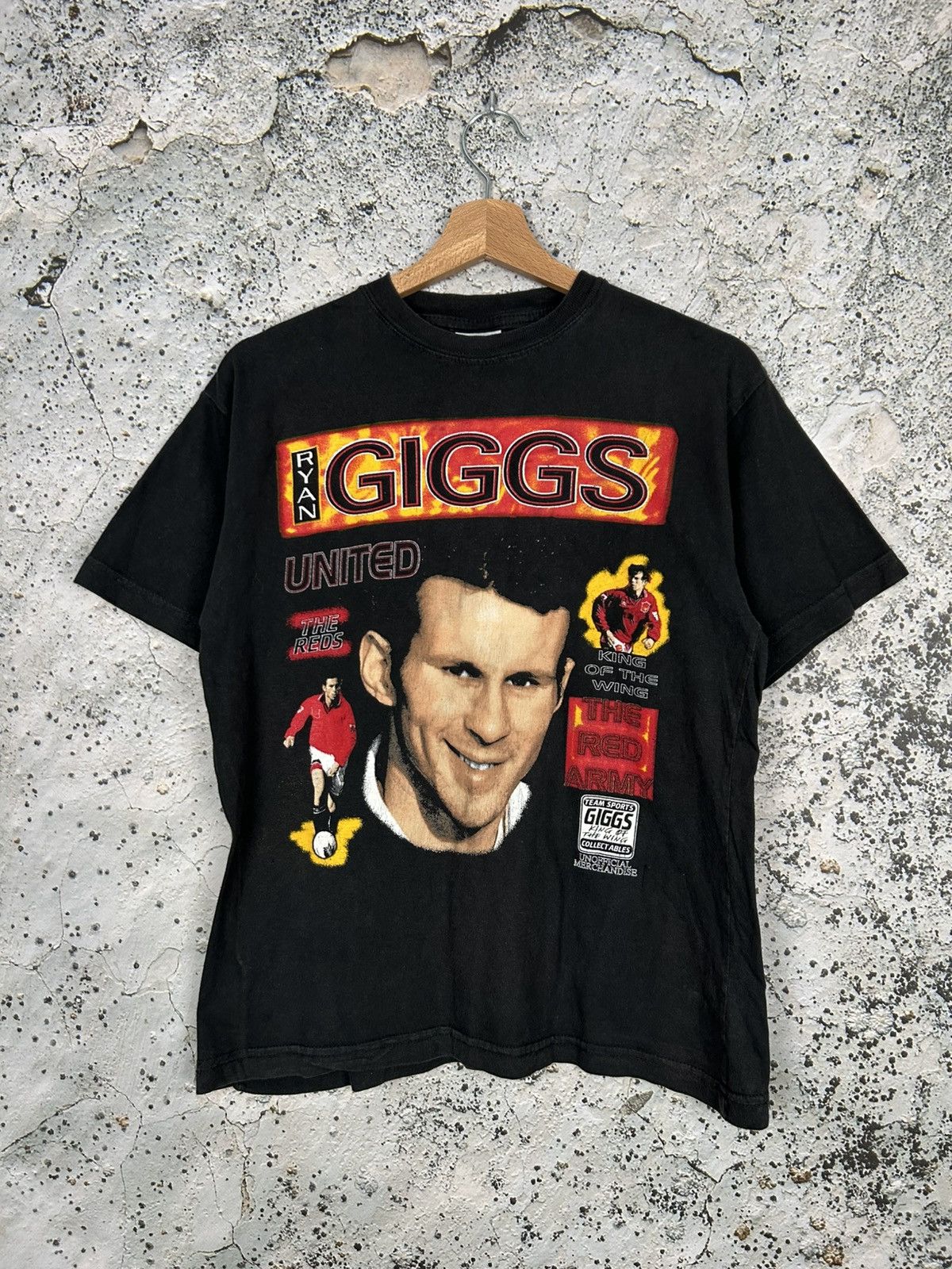 Vintage Ryan Giggs Manchester United Graphic Tee Football
