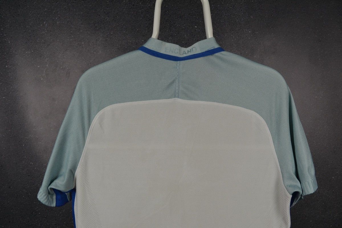Nike England 2016 2018 World cup player issue Nike soccer jersey Size US L / EU 52-54 / 3 - 10 Thumbnail