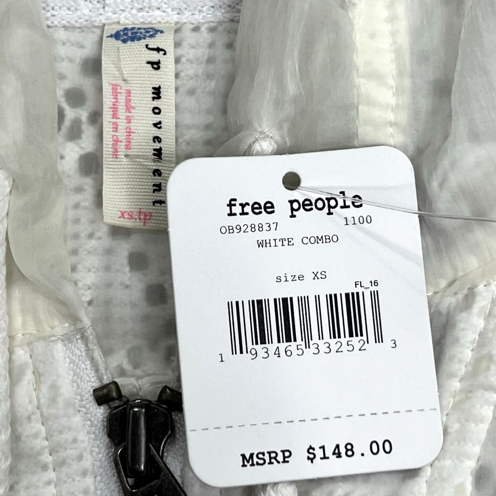Free People VINTAGE? No. FP Free People Movement White Jacket XS Eyelet Sheer Crop Windbreaker Hoodie NWT Size XS / US 0-2 / IT 36-38 - 5 Thumbnail