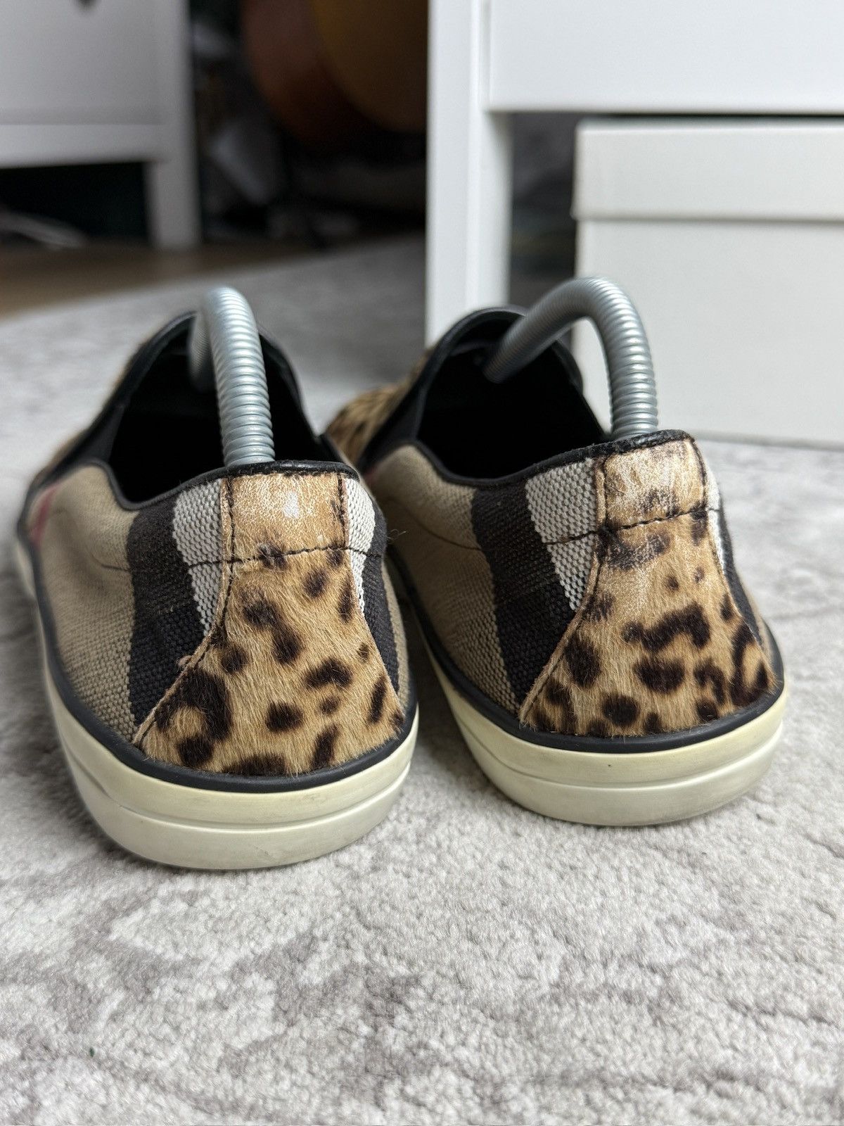 Burberry Burberry London nova check leopard print slip on sneakers US9 Size US 9 / IT 39 - 6 Thumbnail